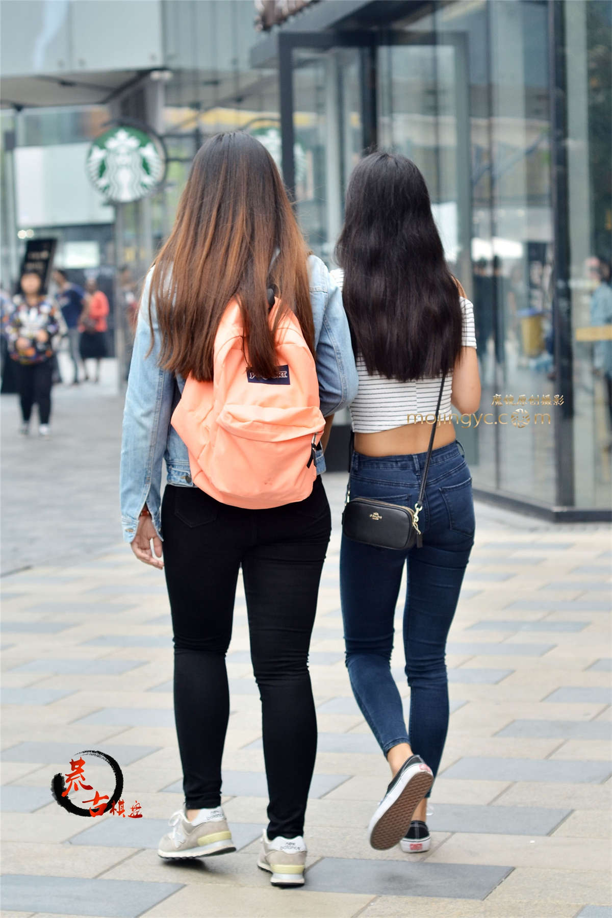 9-29 牛仔漏脐装-日更街拍