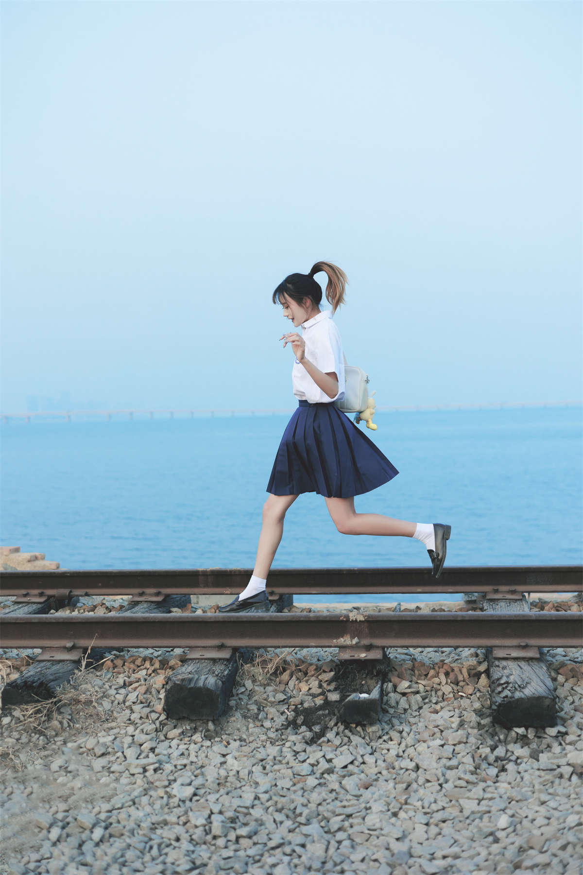 YITUYU艺图语 2022.06.28 海风的声音 兔子Zzz不吃胡萝卜-日更街拍