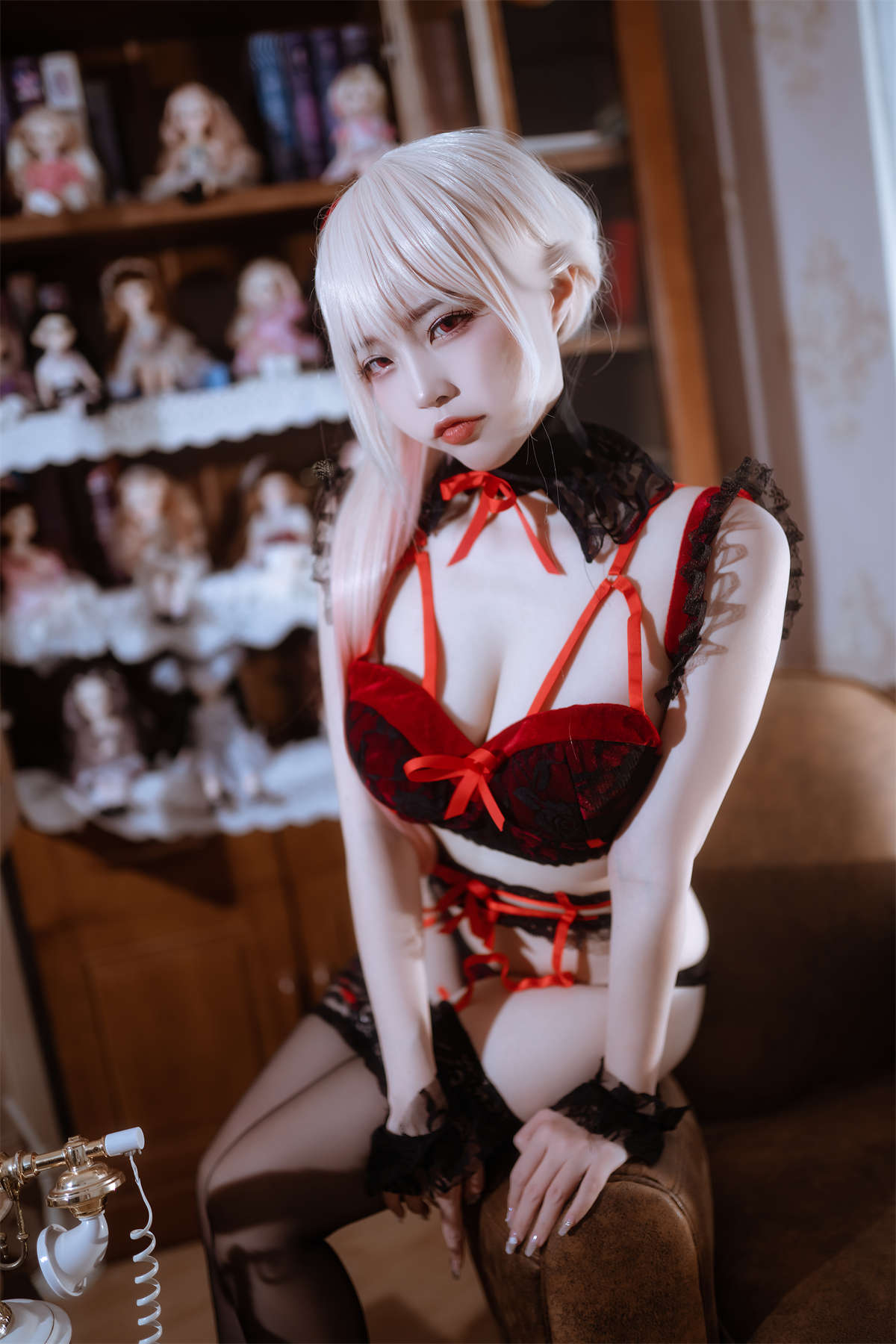 高产型Coser-二佐Nisa 海梦 红内衣-日更街拍