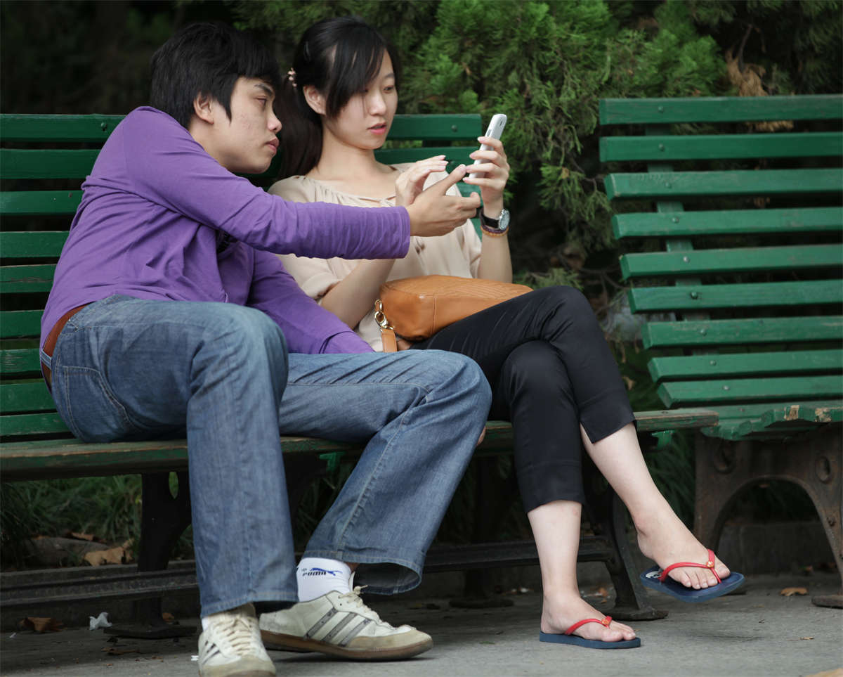 踏青公园街拍系列No.468 清爽无比的秀美素足人字拖挑鞋-日更街拍