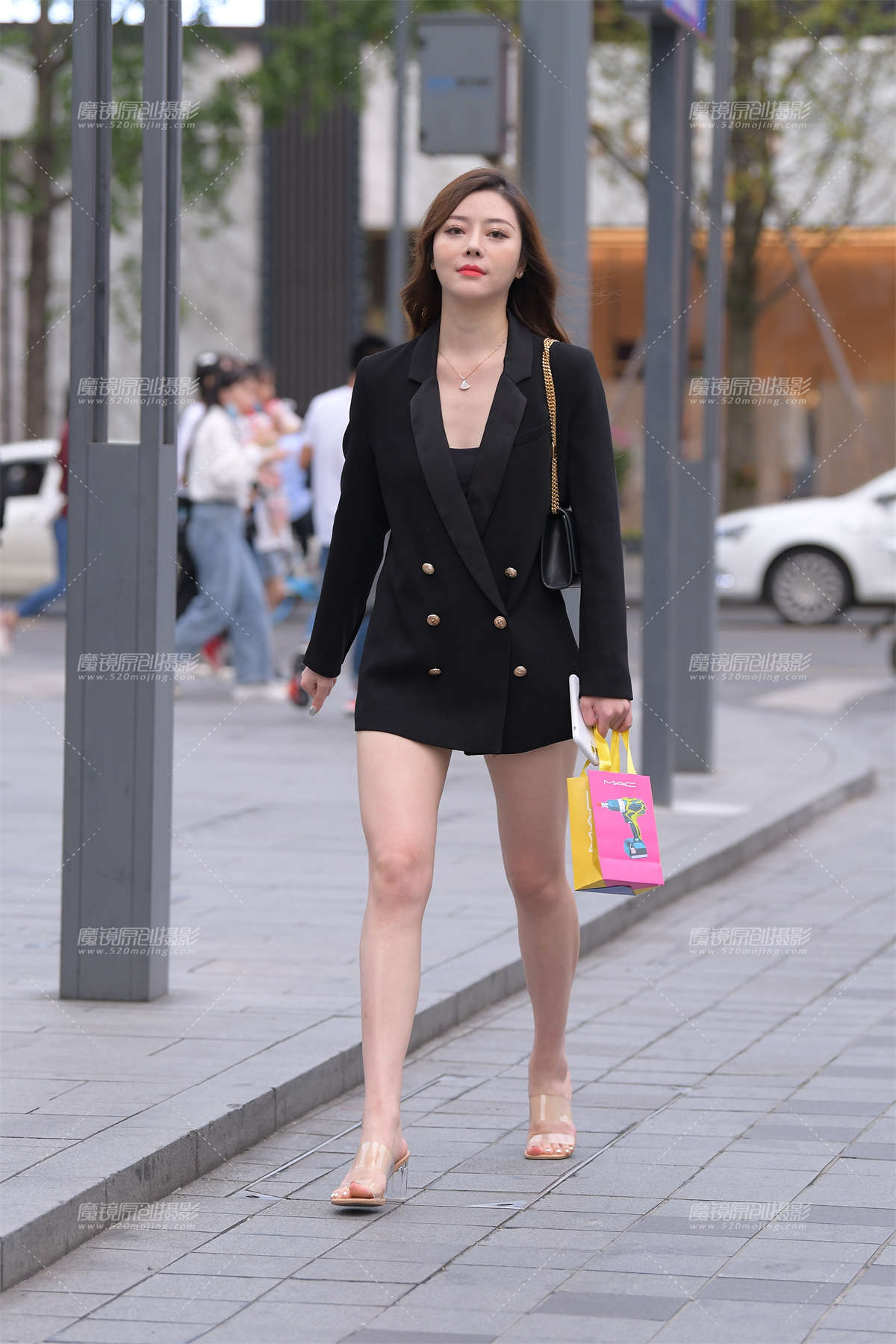 大长腿美人儿~-日更街拍