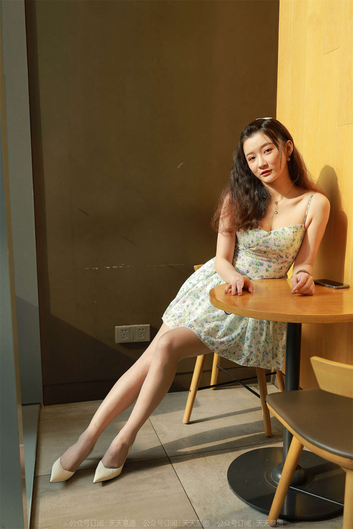 图片[2]-IESS异思趣向 2022.06.27 丝享家1130：秋秋 下午奶茶-日更街拍