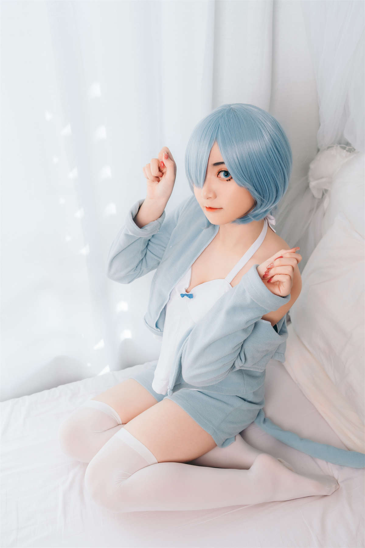 YITUYU艺图语 2023.06.01 蕾姆的小床 许枳-日更街拍