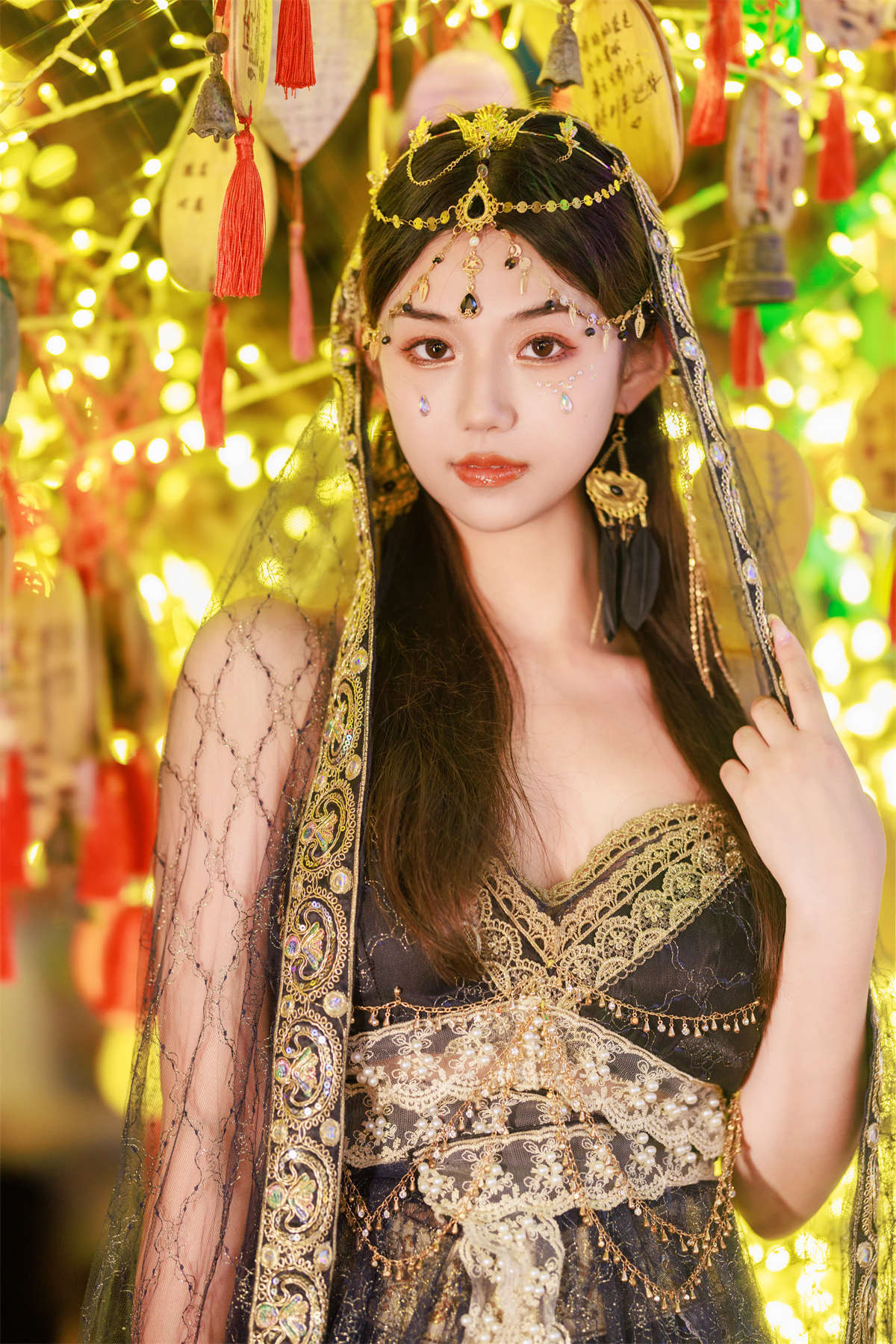 YITUYU艺图语 2023.08.15 黑色茉莉 裴同学插图1