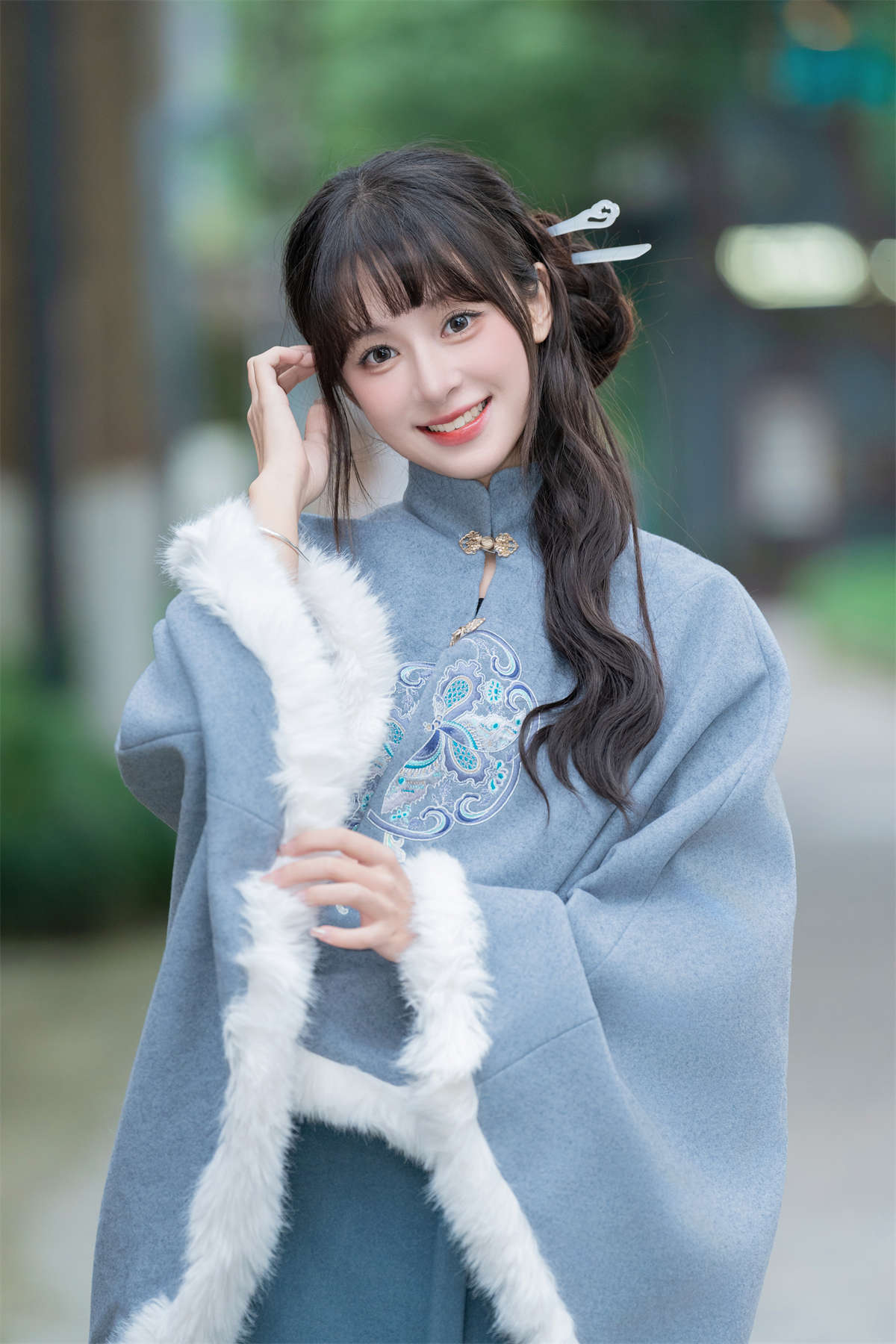 YITUYU艺图语 2025.03.05 温婉新中式 夏芋小年-日更街拍