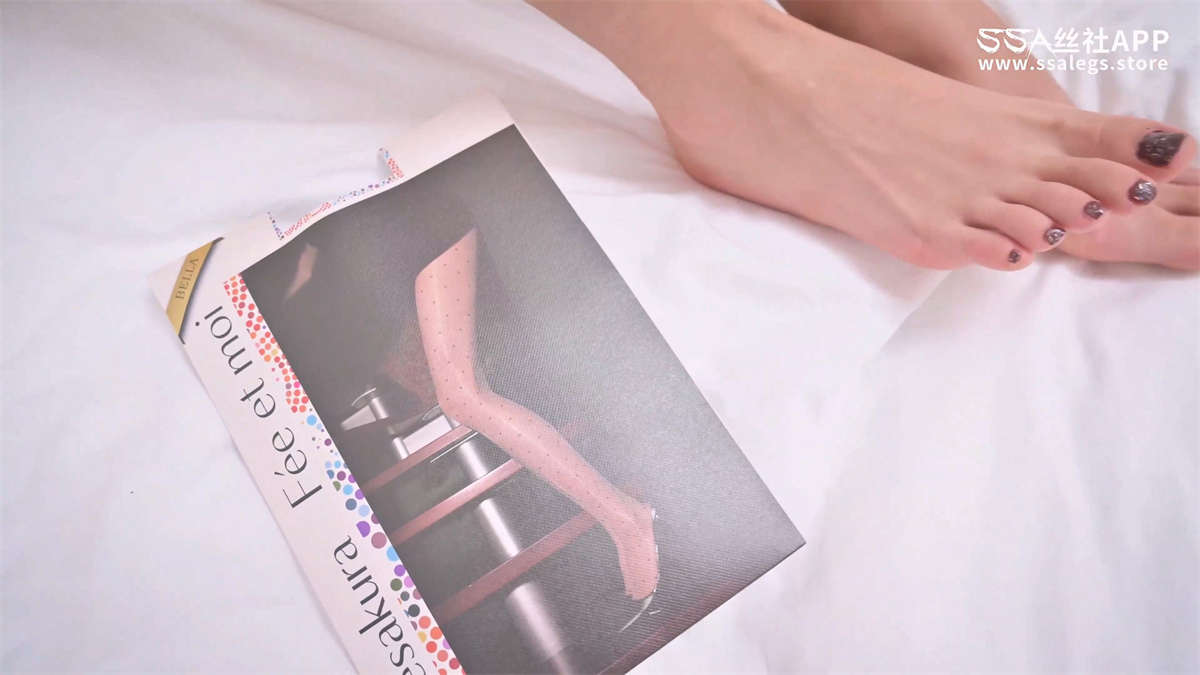 图片[2]-SSA丝社视频 NO.0089 君君 波点丝袜-日更街拍