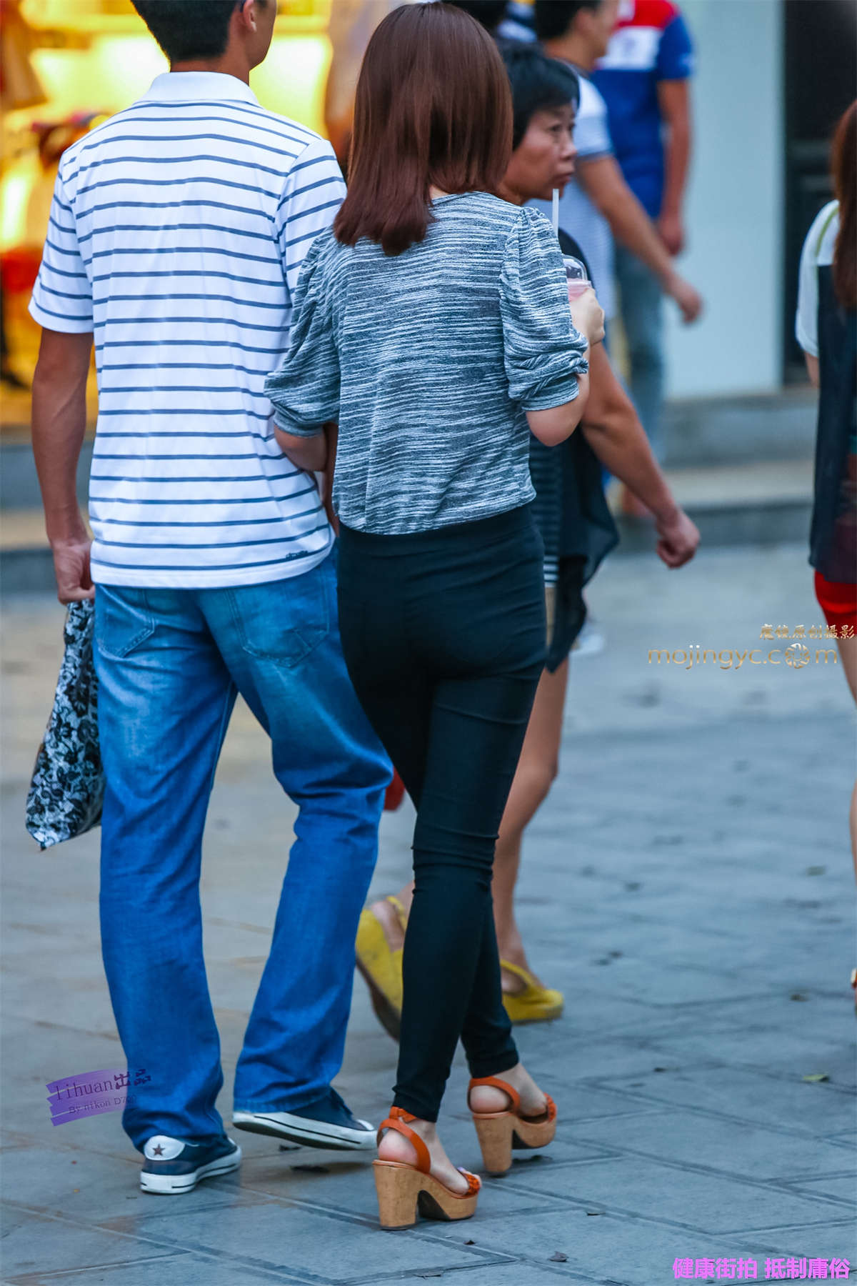 李欢原创-黑裤，丰腴（12P）-日更街拍