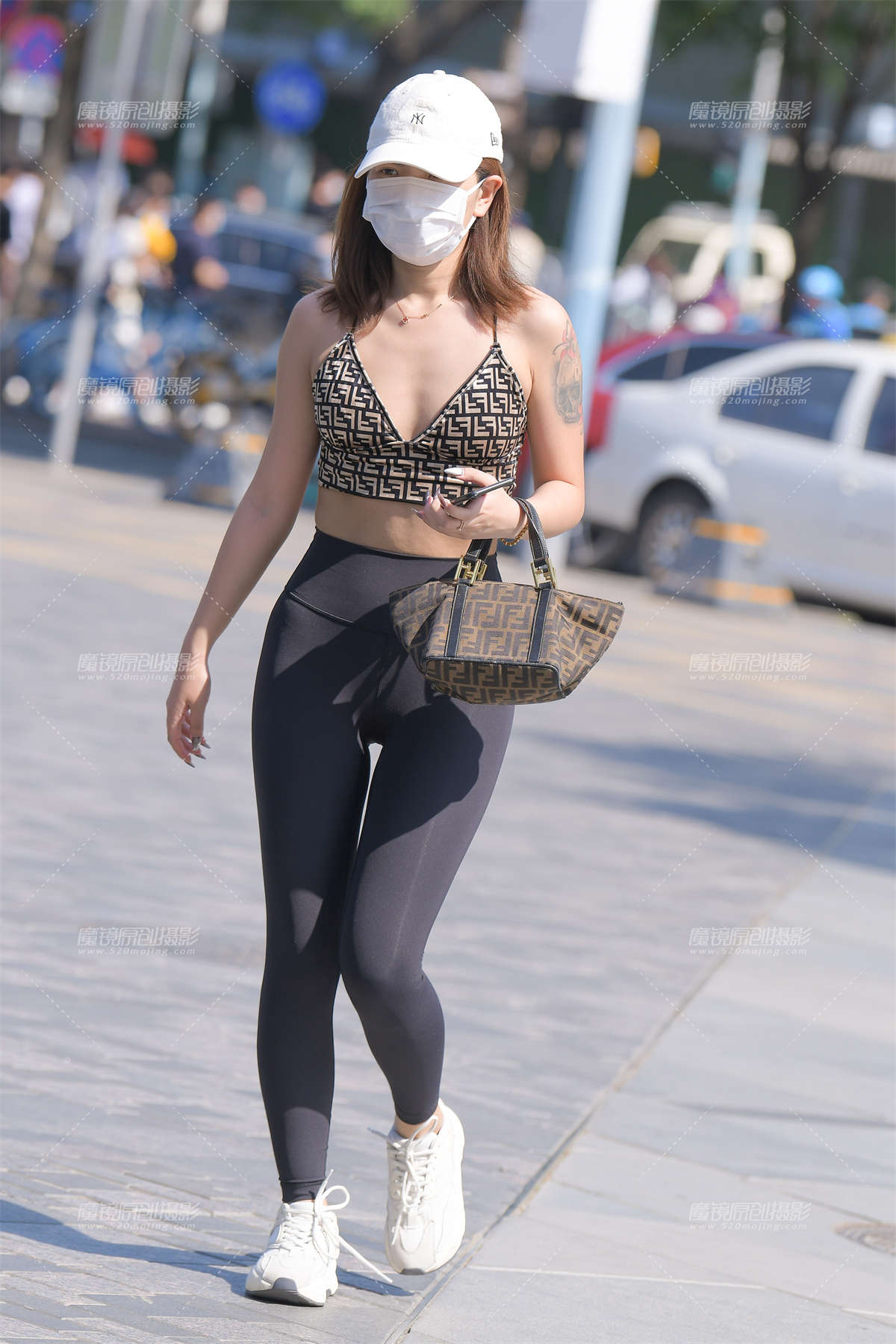 【红石赛帖】黑色瑜伽美女-日更街拍