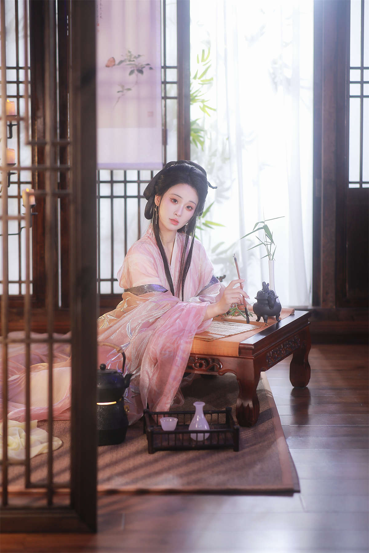 YITUYU艺图语 2025.03.06 彩云归 Jennie-日更街拍
