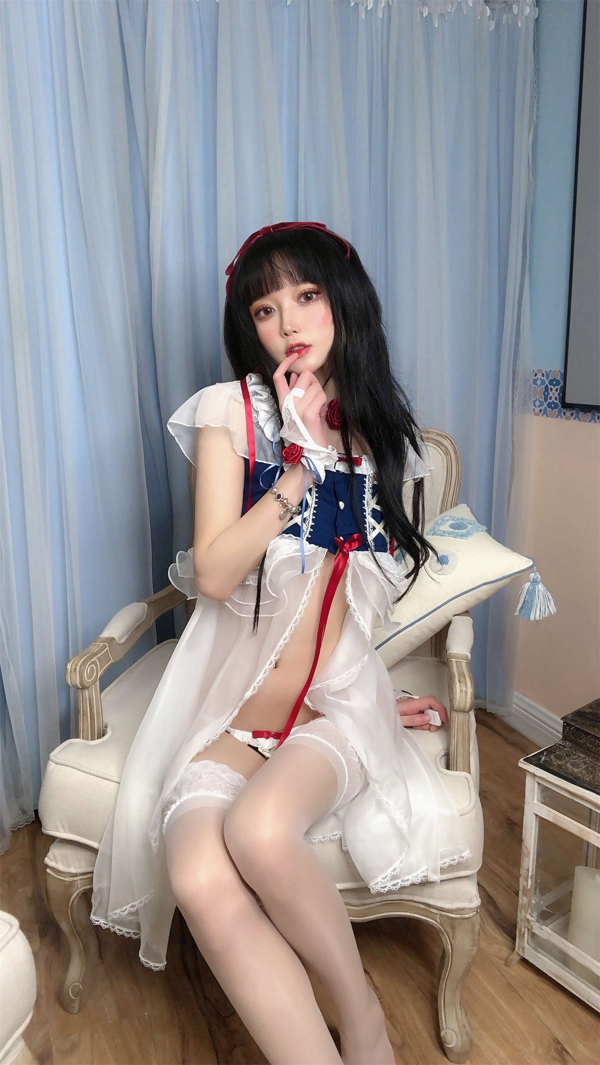 阿包也是兔娘 NO.022 – 白雪姬-日更街拍