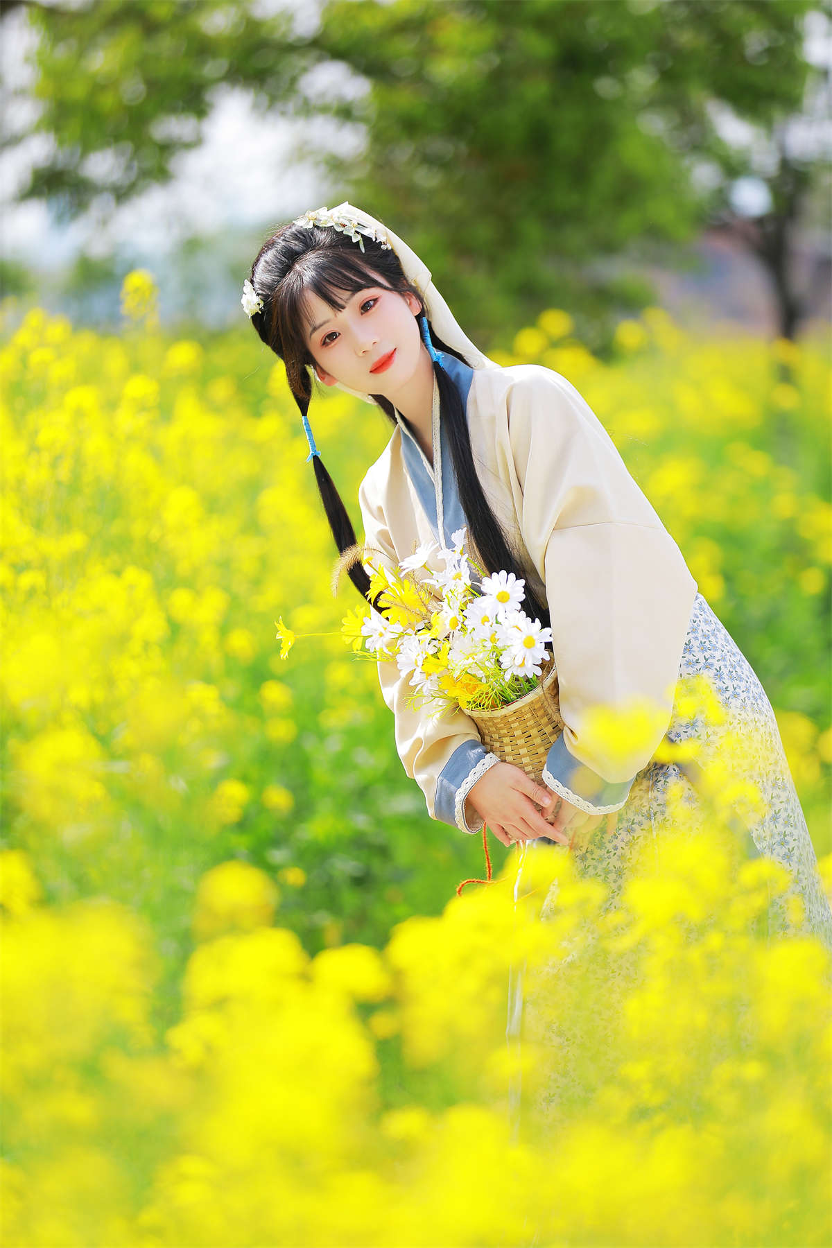 YITUYU艺图语 2025.03.06 春下行 周周Ay插图1