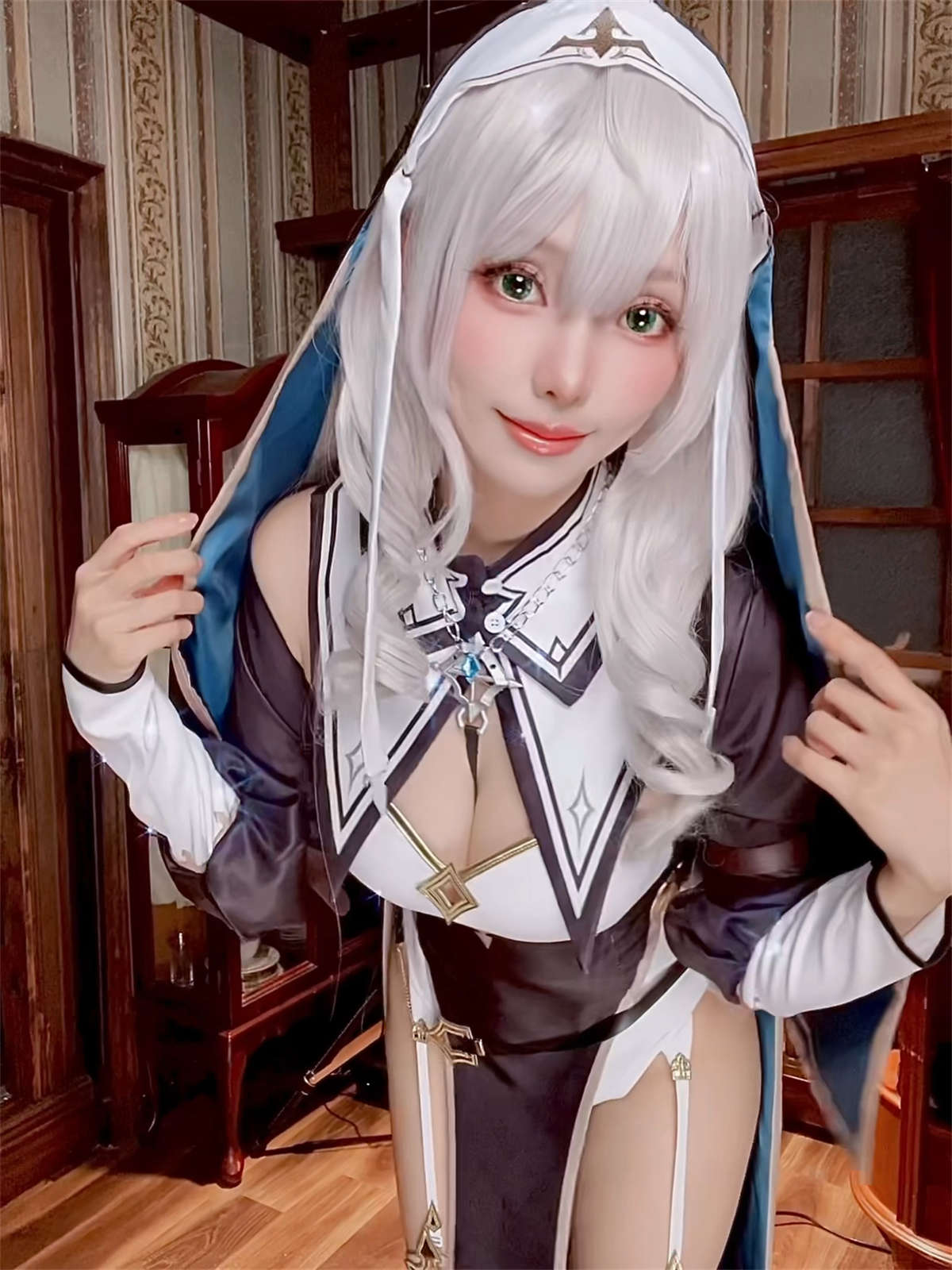 图片[2]-Ely_eee(ElyEE子) Shirogane noel~Nun-日更街拍