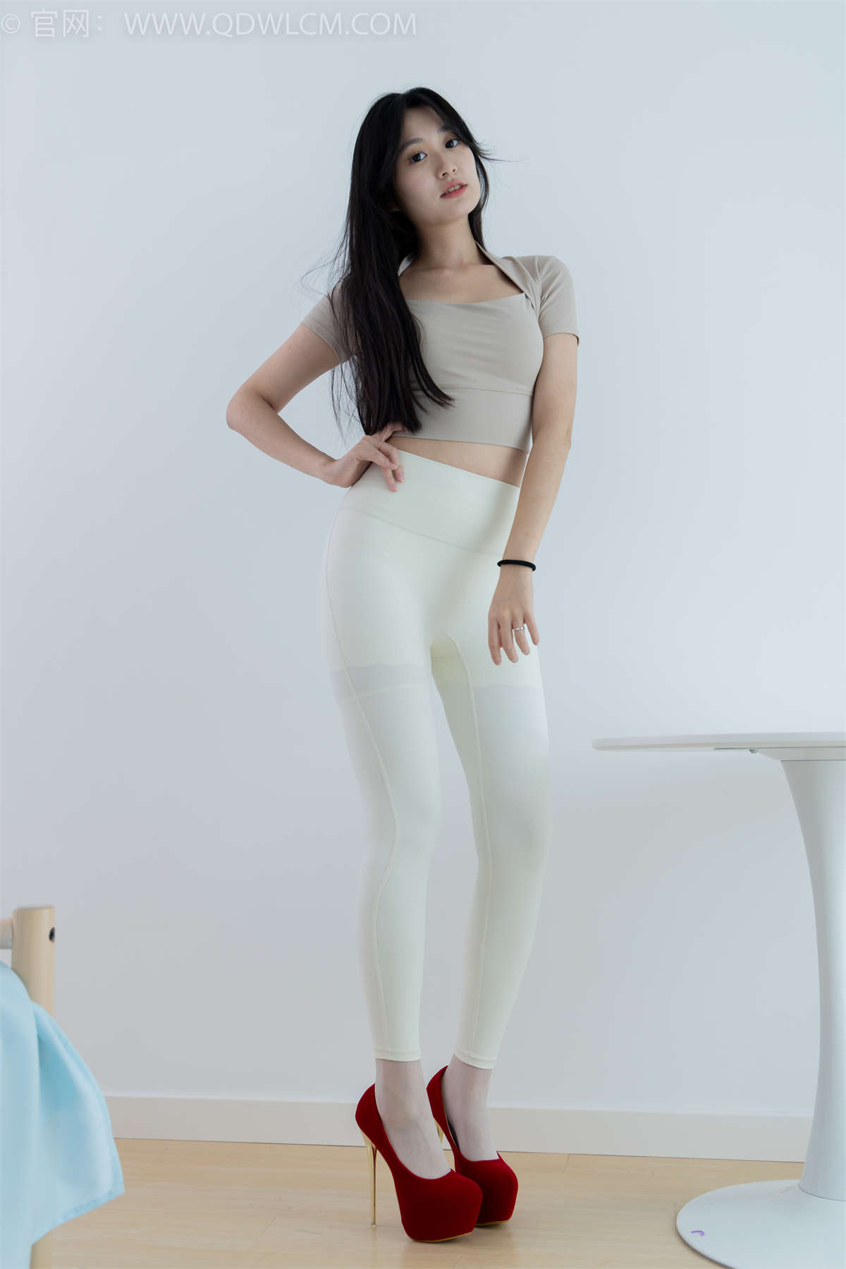 图片[2]-物恋传媒 NO.1691 小敏-阳光和大海-日更街拍