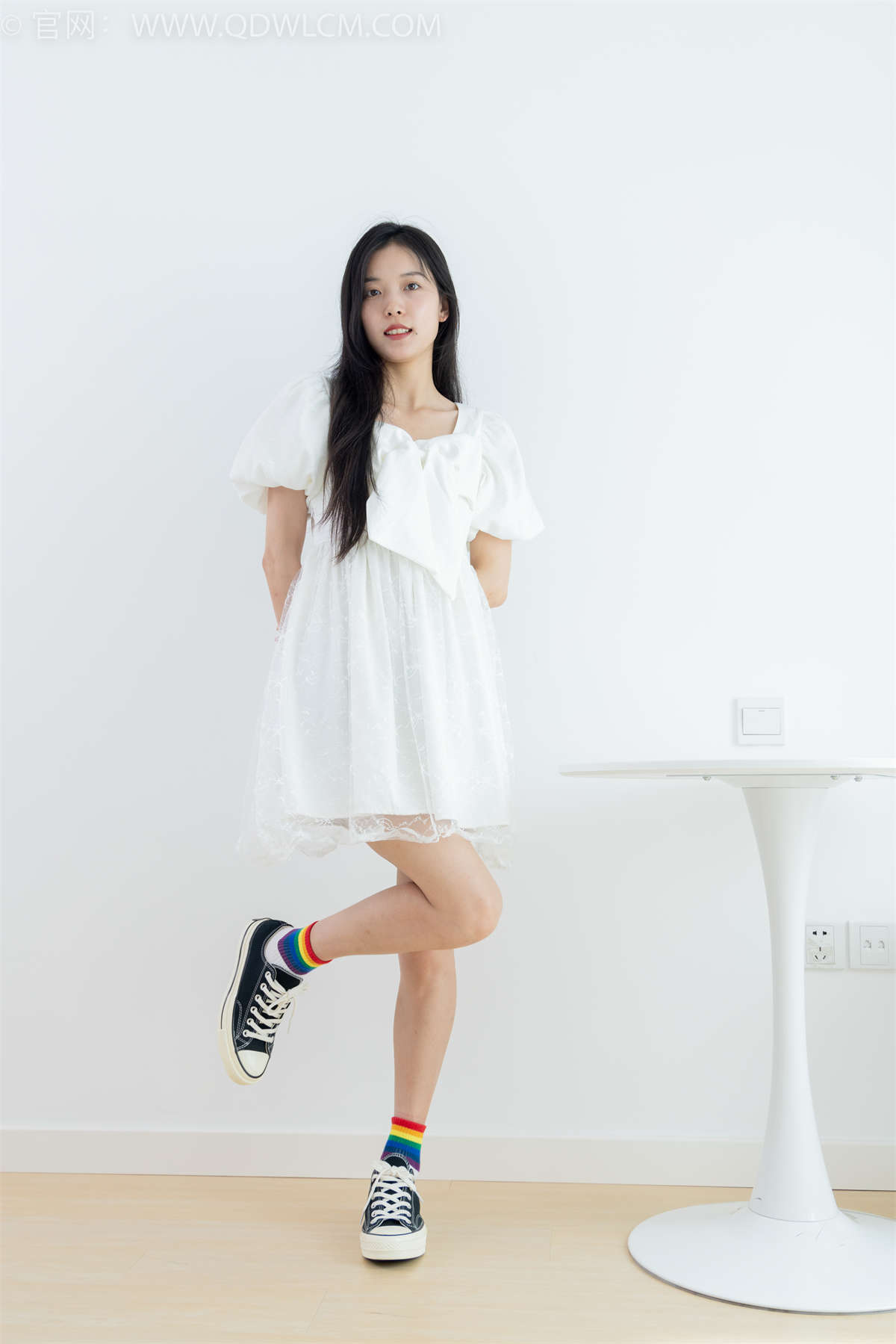 图片[2]-物恋传媒 NO.1692 茯苓-平淡日子里的惬意-日更街拍