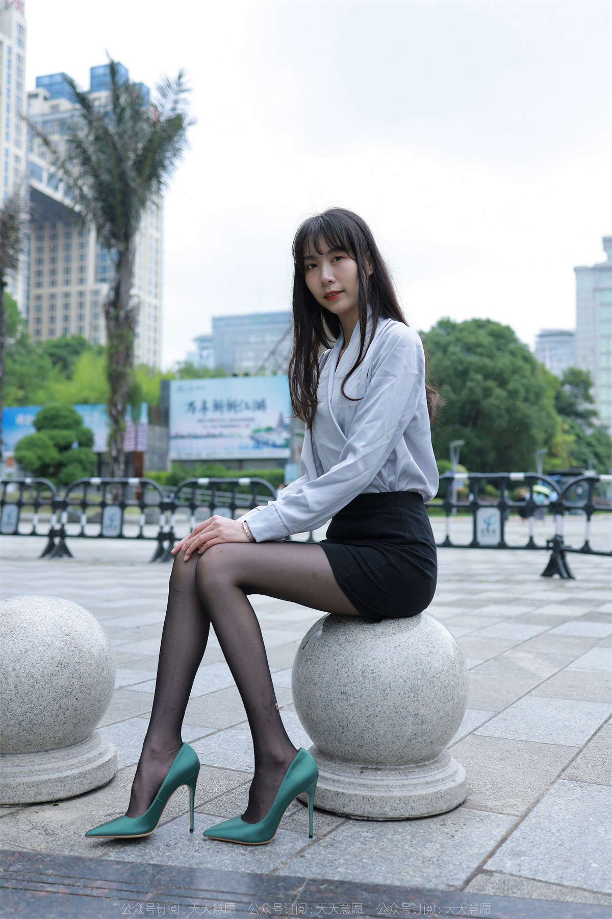 IESS异思趣向 2022.07.15 丝享家1148：团团 公园奇遇记-日更街拍