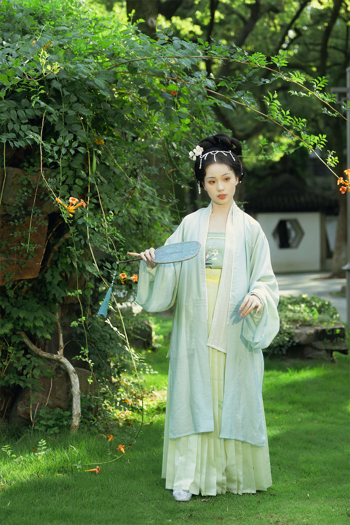 YITUYU艺图语 2024.10.23 晚回舟 方嘉嘉插图1