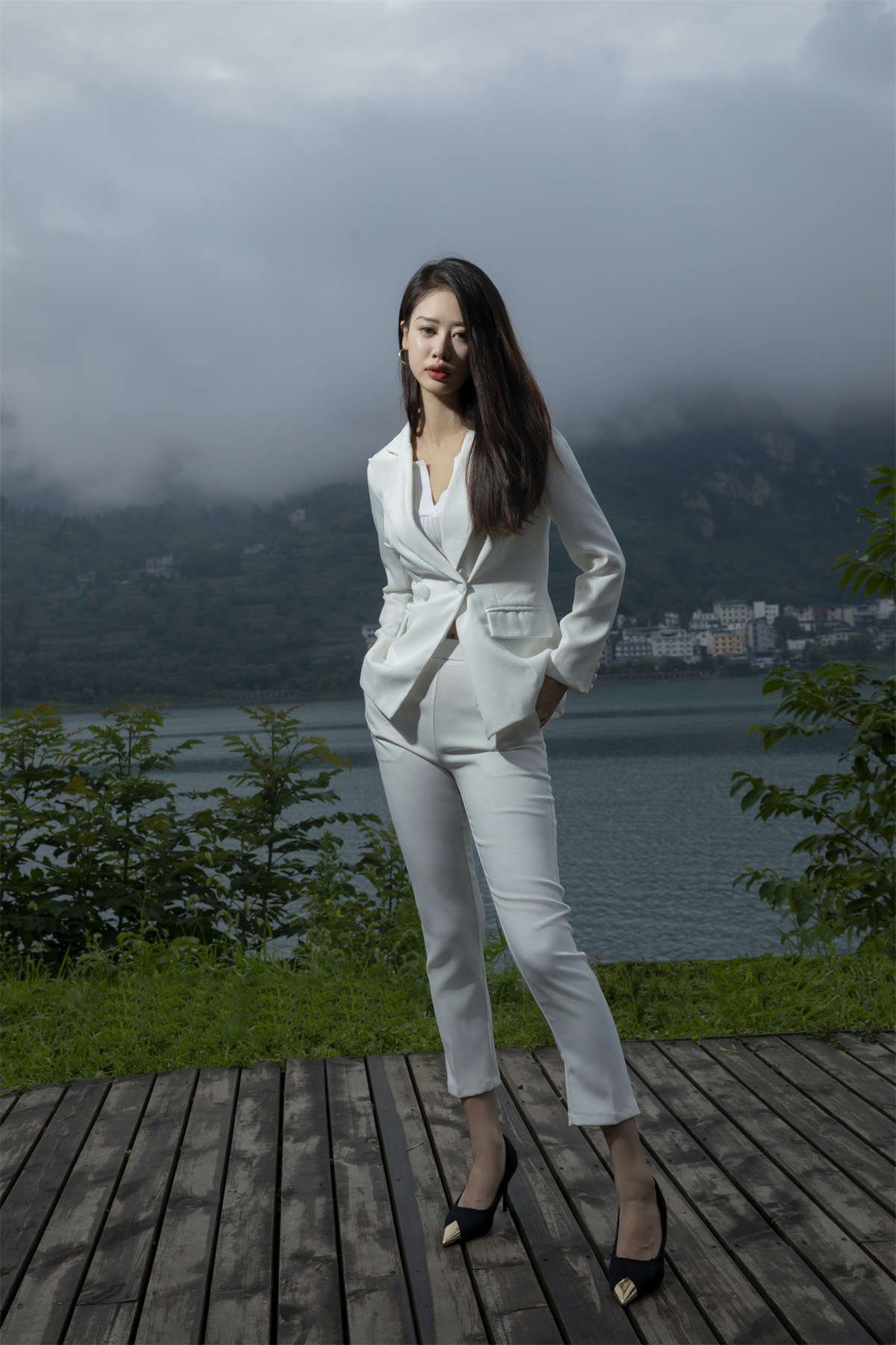 YITUYU艺图语 2023.09.18 HEAD IN THE CLOUDS Chenaling_CL插图1