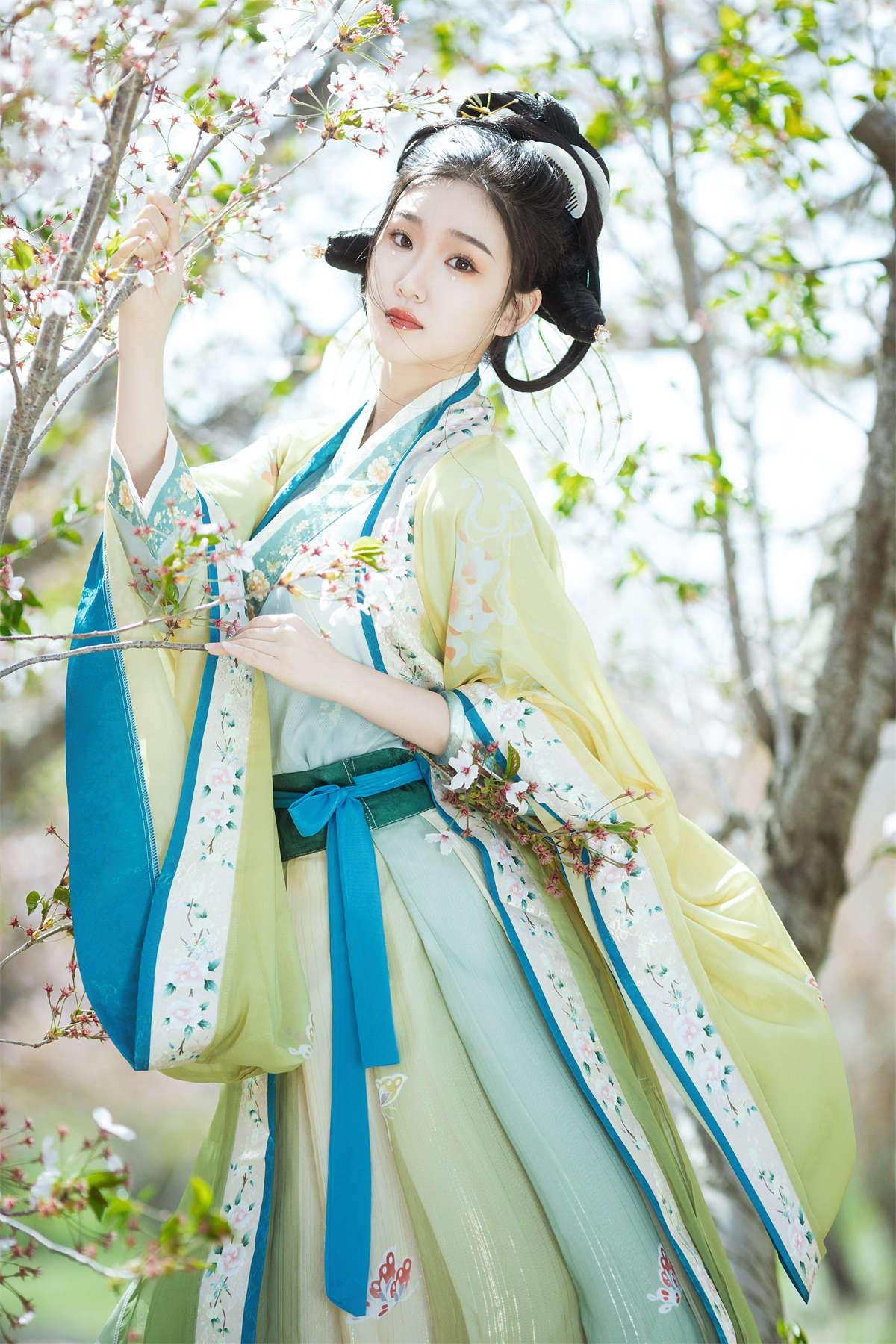 YITUYU艺图语 2022.07.15 蝶恋花 相望回首喵喵喵插图1