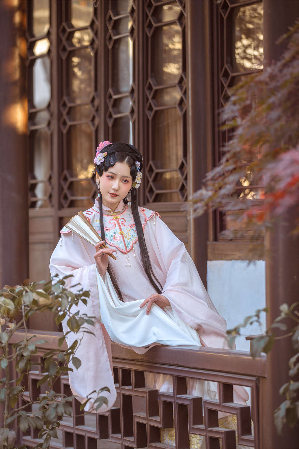 YITUYU艺图语 2022.03.12 游园惊梦 竹大宝Chiki-日更街拍