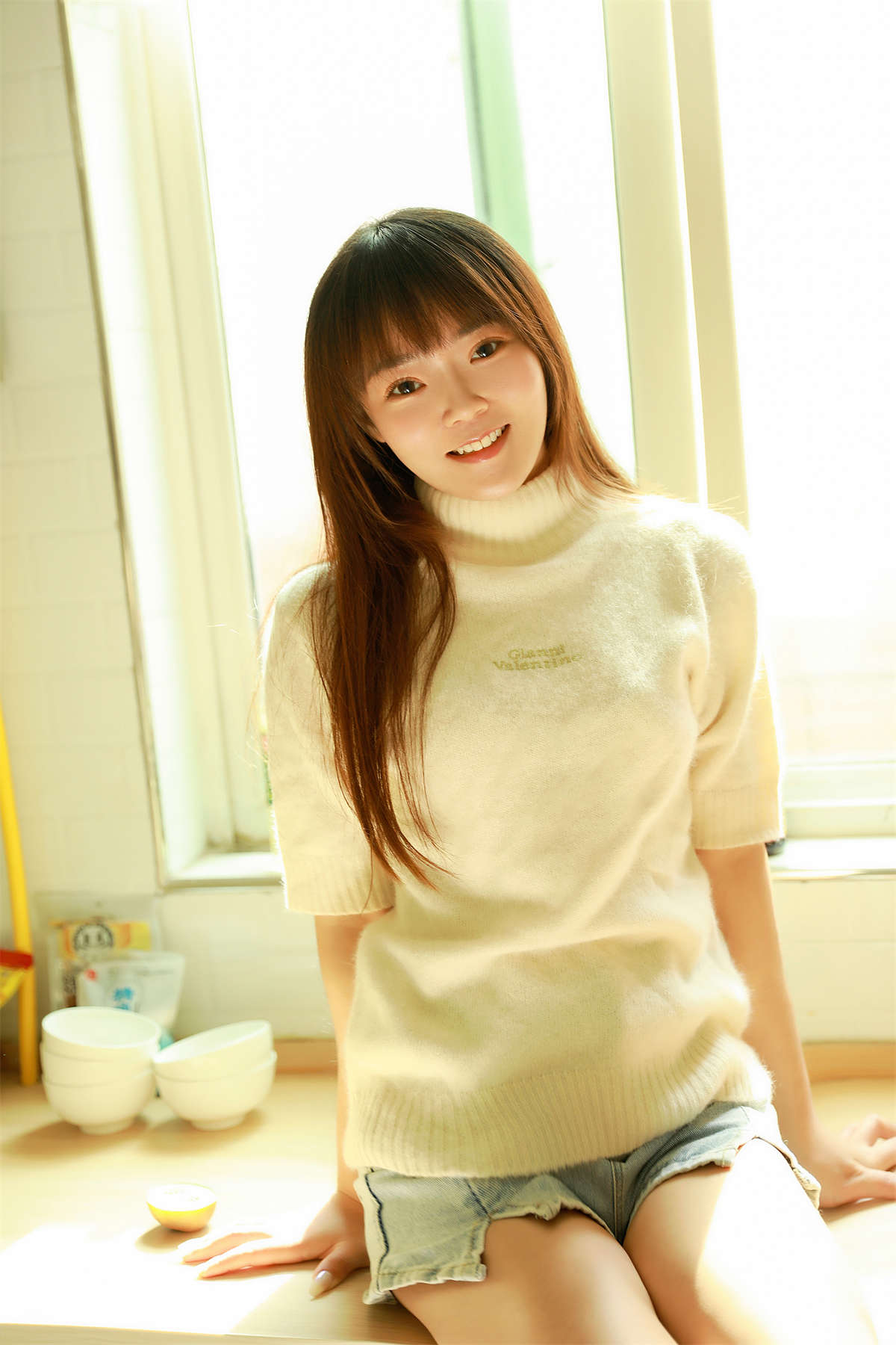 YITUYU艺图语 2022.07.27 早阳女生 小冉-日更街拍