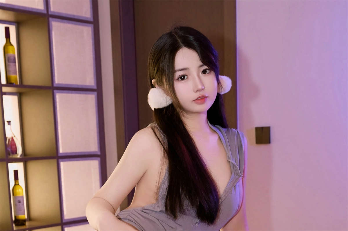 图片[2]-Xiuren秀人网 2024.03.13 No.8223 陈小花-日更街拍