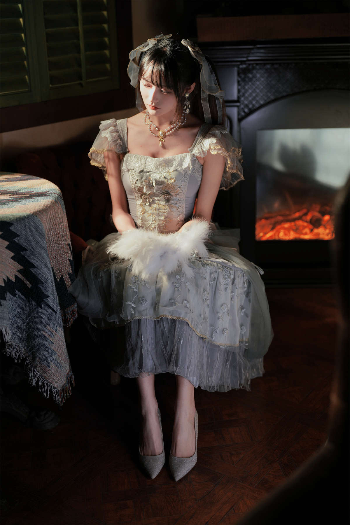 YITUYU艺图语 2023.05.13 灰月之海 兔子Zzz不吃胡萝卜-日更街拍