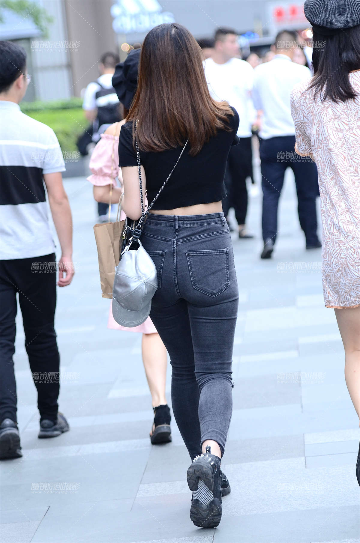 图片[2]-【神摄手赛帖】灰色紧牛-日更街拍