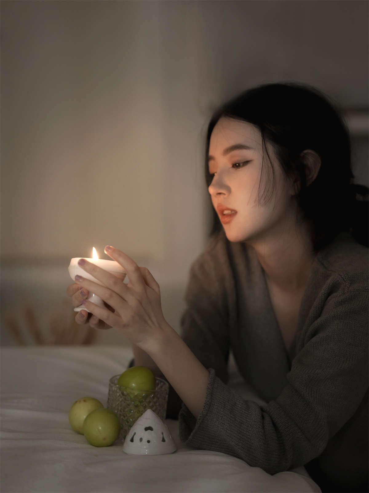 YITUYU艺图语 2023.02.21 烛光夜色 幽灵胡子插图1