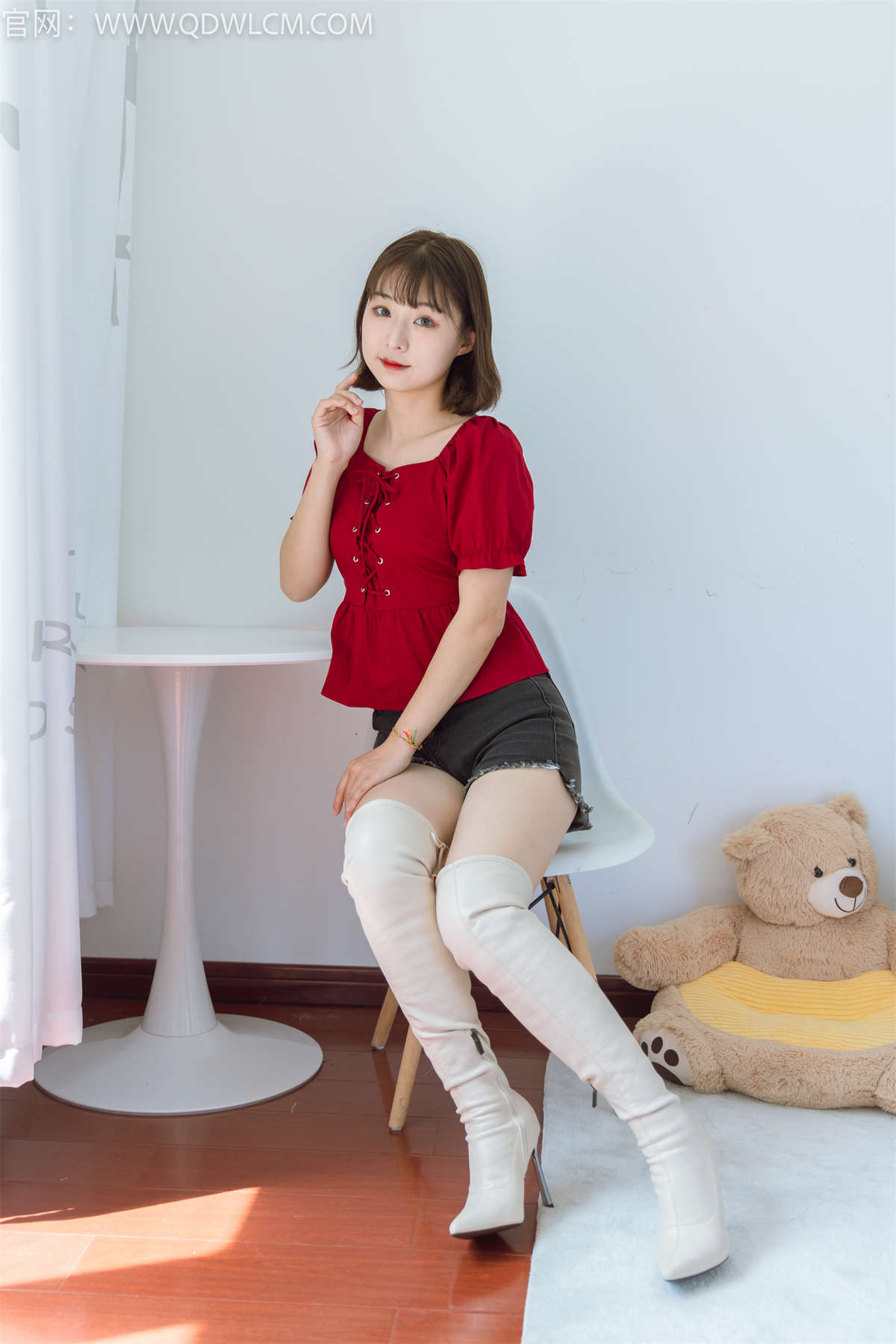 物恋传媒 NO.1239 月心-意犹未尽的甜-日更街拍