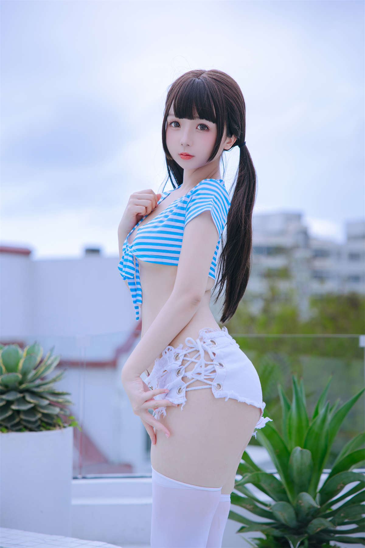 椎名莜 No.166 蓝白条-日更街拍