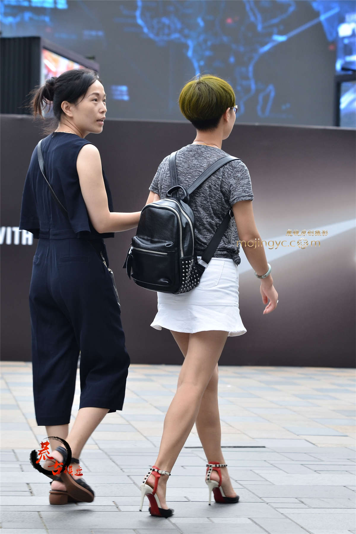 16.9.15 短发，A裙，高跟-日更街拍