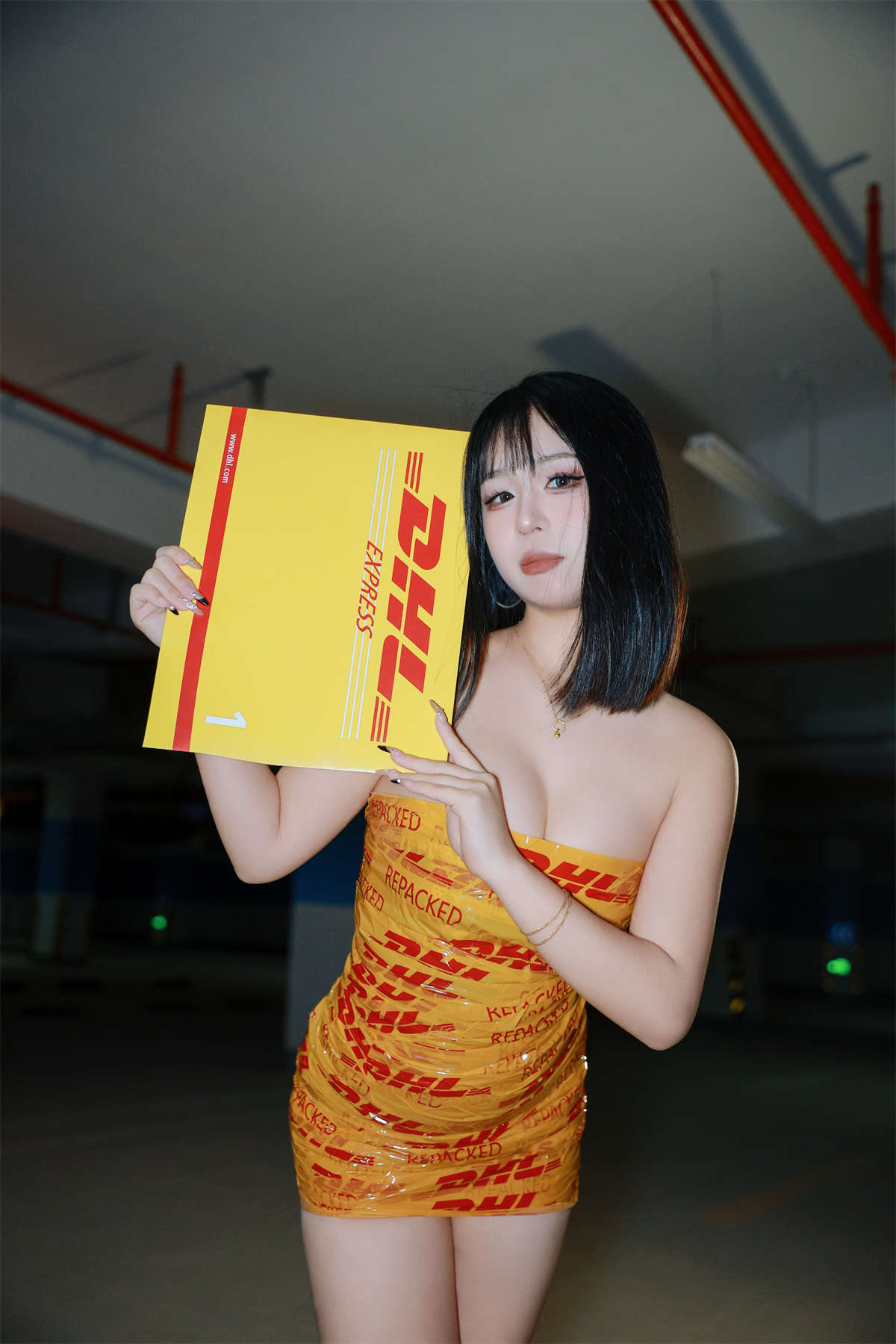 YITUYU艺图语 2025.03.13 胶带风写真 王哪跑11__插图1