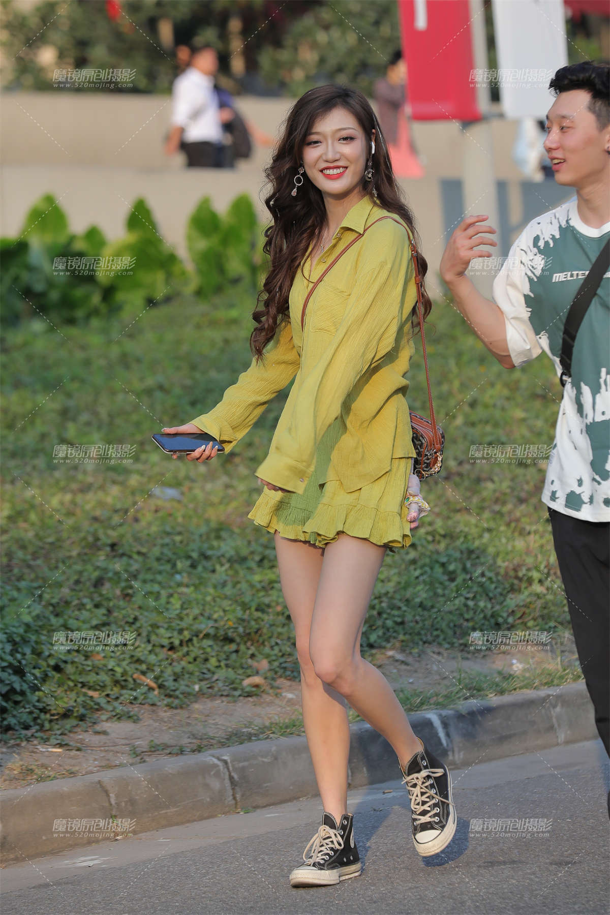 捕捉靓丽的身影-日更街拍