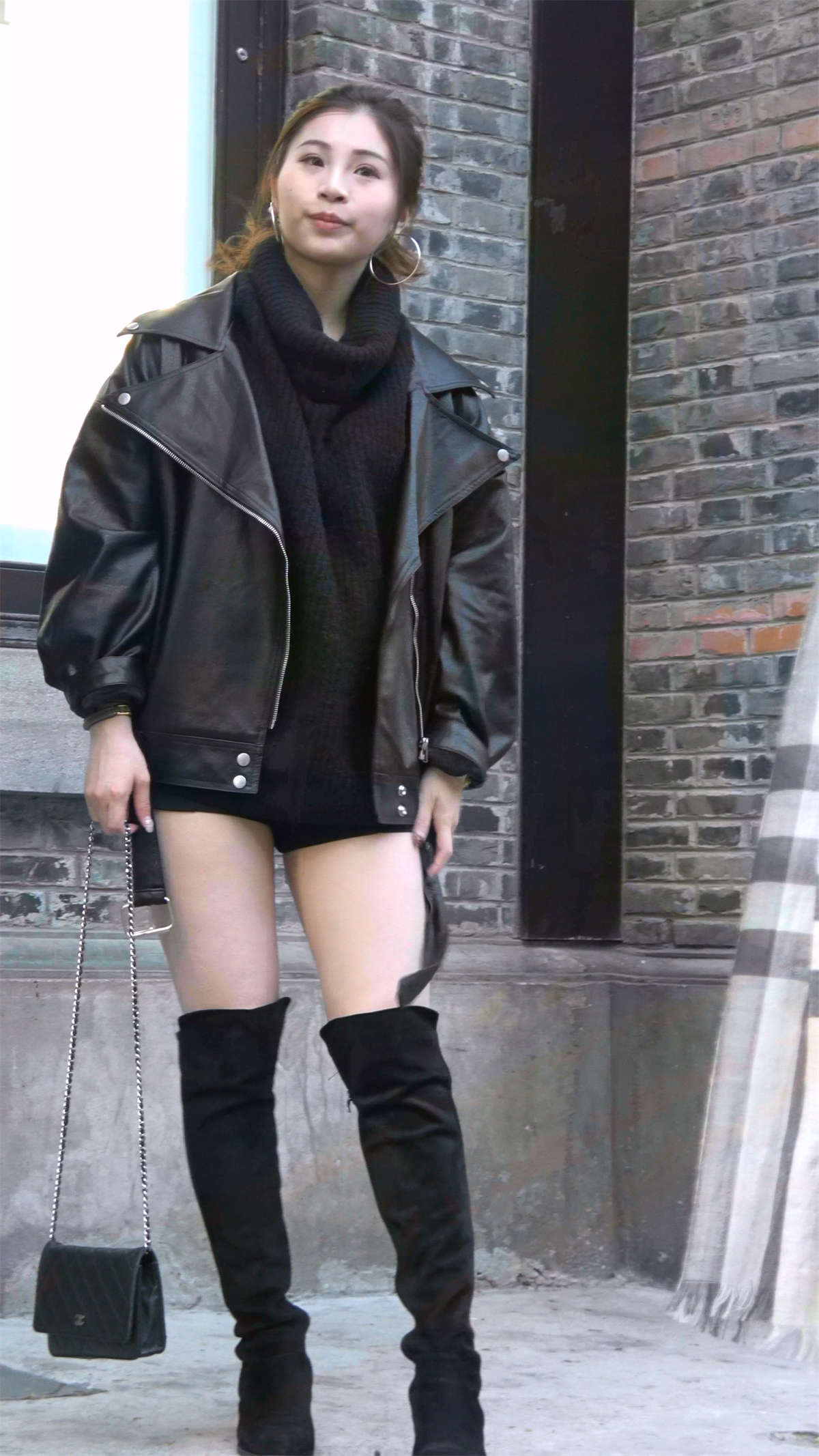 超级漂亮美颜女神姐妹花-日更街拍