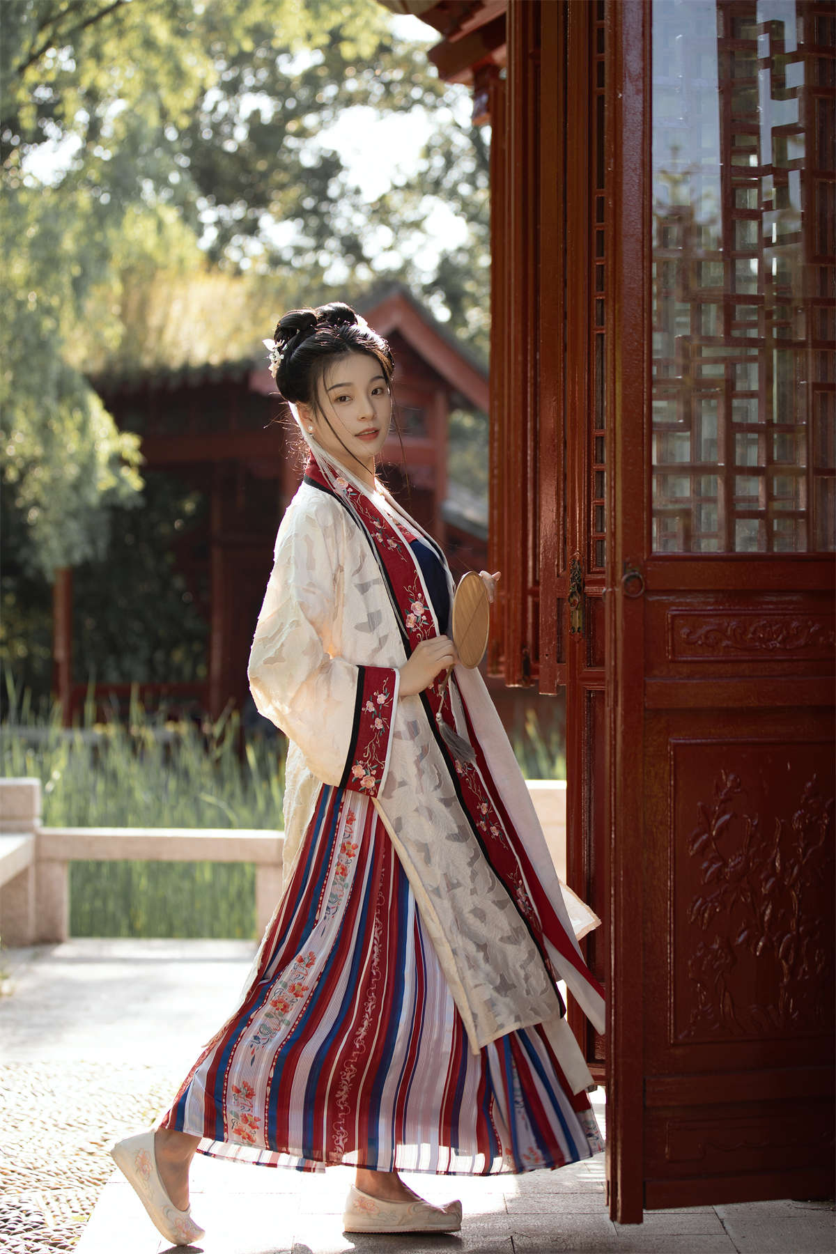 图片[2]-YITUYU艺图语 2021.08.27 小园游记 肖肖-日更街拍