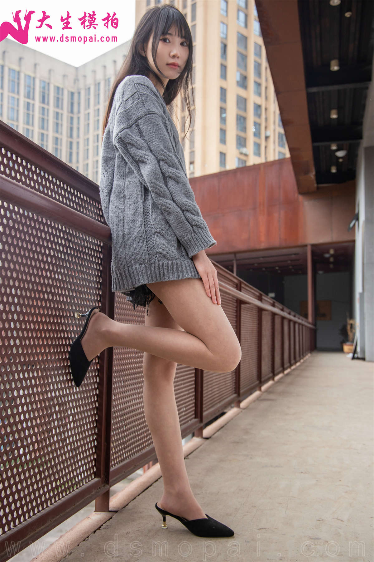 大生模拍 NO.285 小悦 害羞萌妹-日更街拍