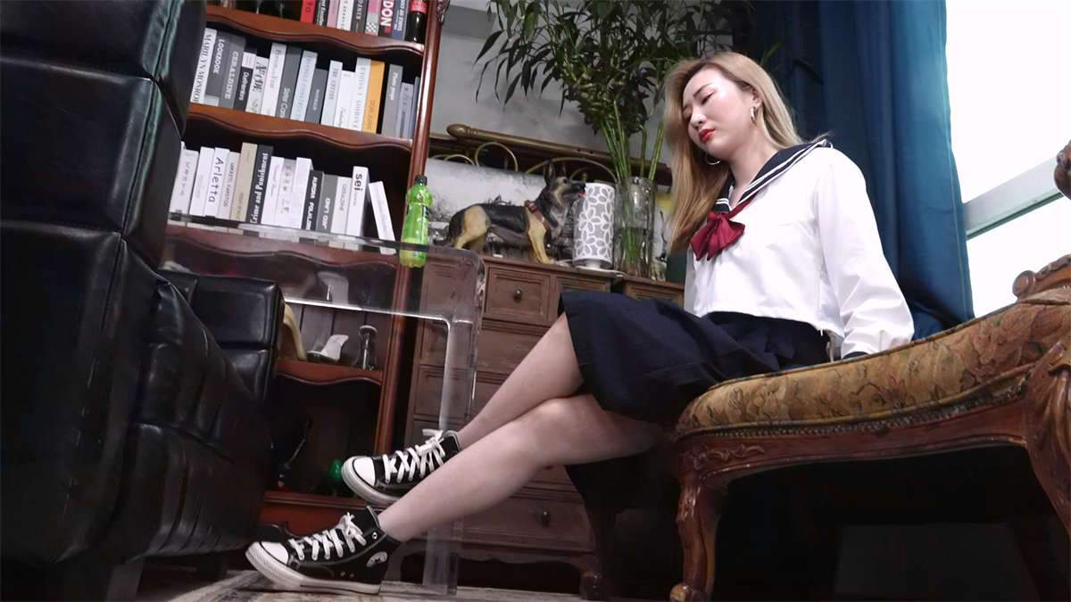 图片[2]-Sexy Asian Girls Feet Vol.024 Xuanxuan展示她的性感脚丫-日更街拍