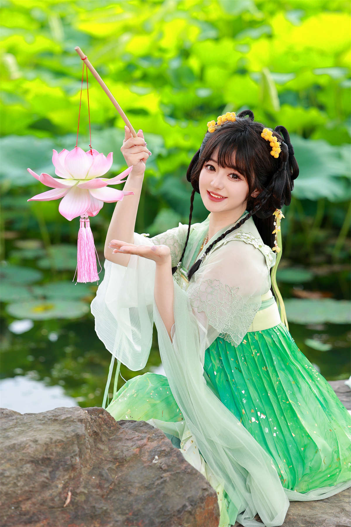 YITUYU艺图语 2024.09.14 荷塘少女 不可爱的禾禾喵-日更街拍