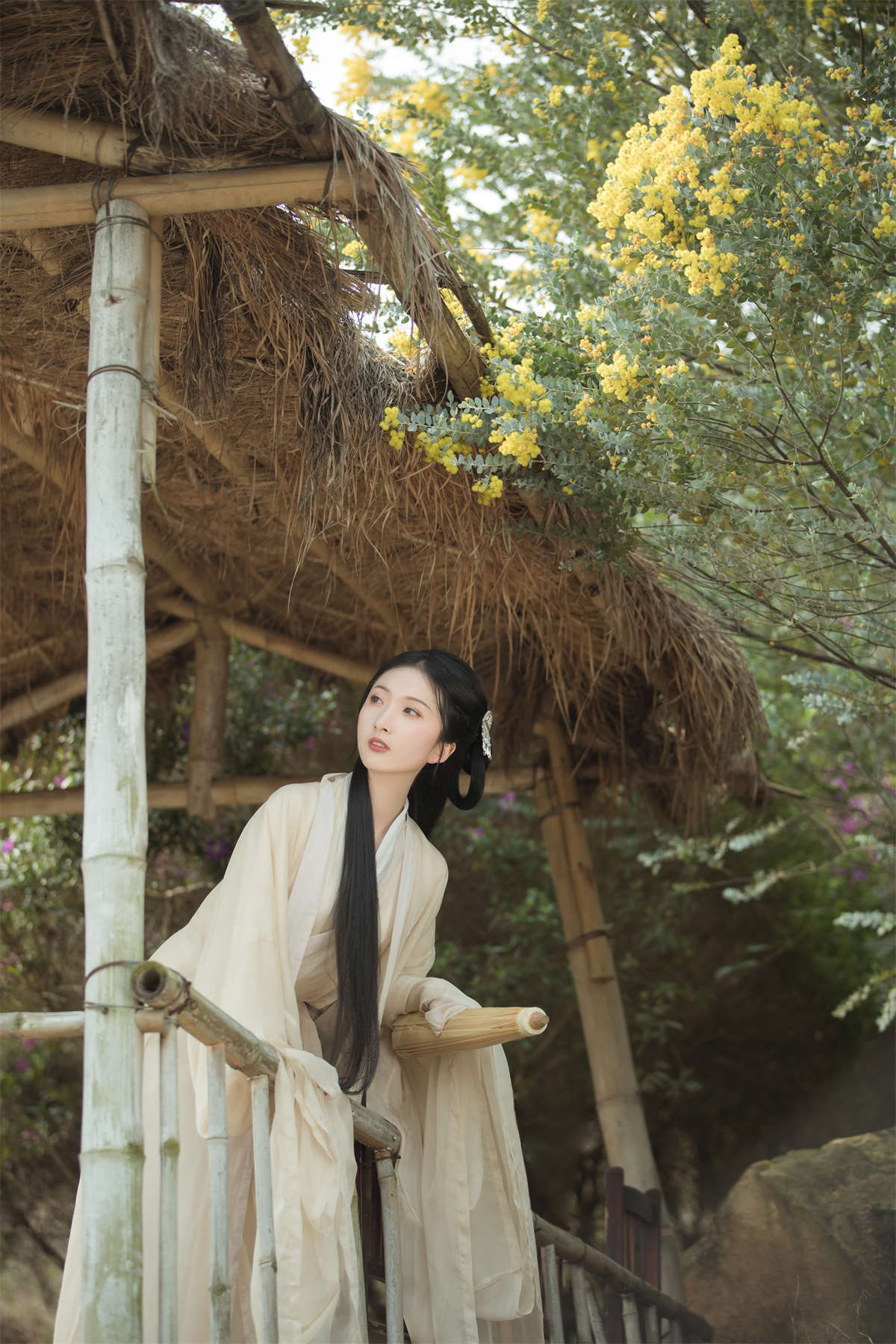 图片[2]-YITUYU艺图语 2022.07.02 合欢枝 miego-日更街拍