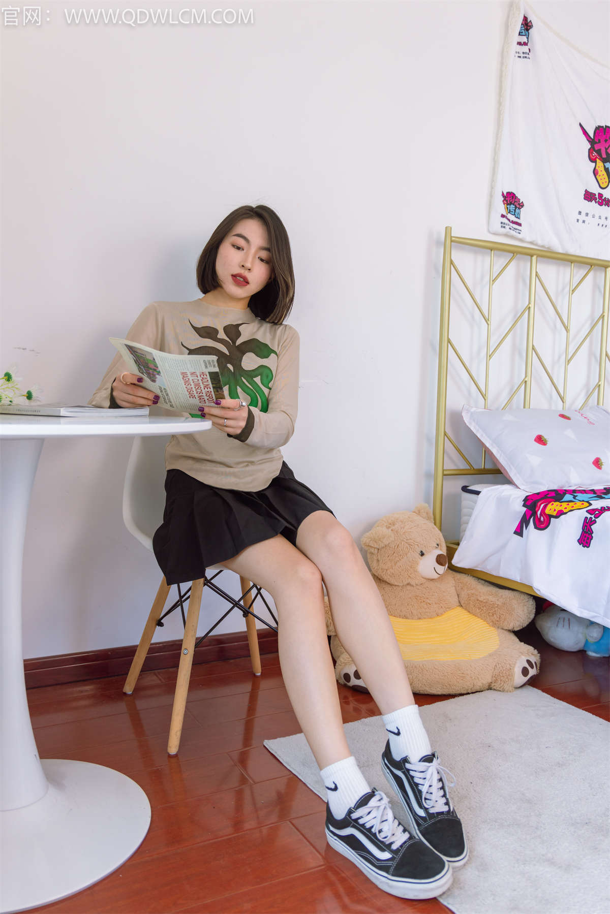 物恋传媒 NO.1371 小酷-把你遗忘-日更街拍