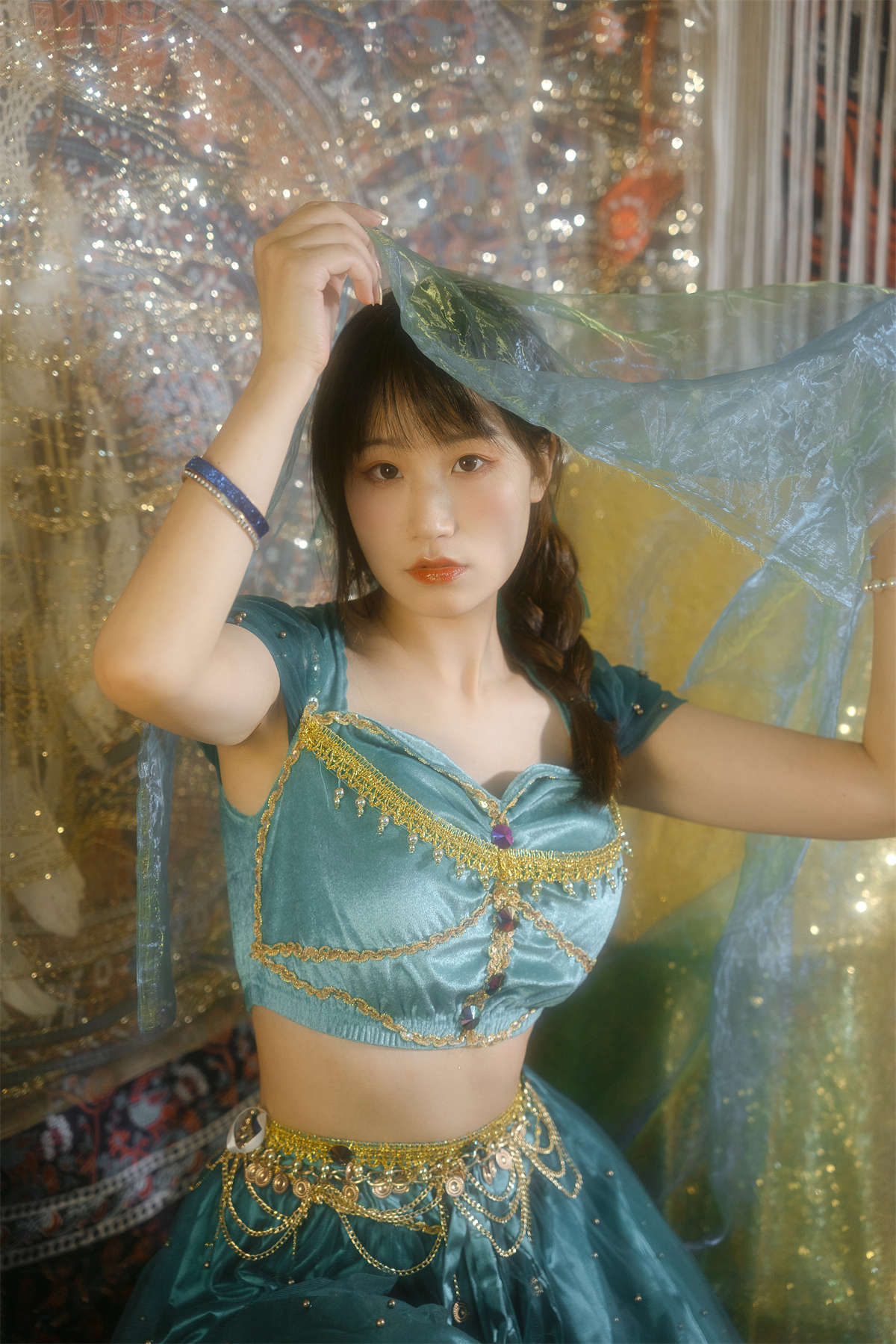 YITUYU艺图语 2022.09.05 珠玉轻落 黎子画画-日更街拍