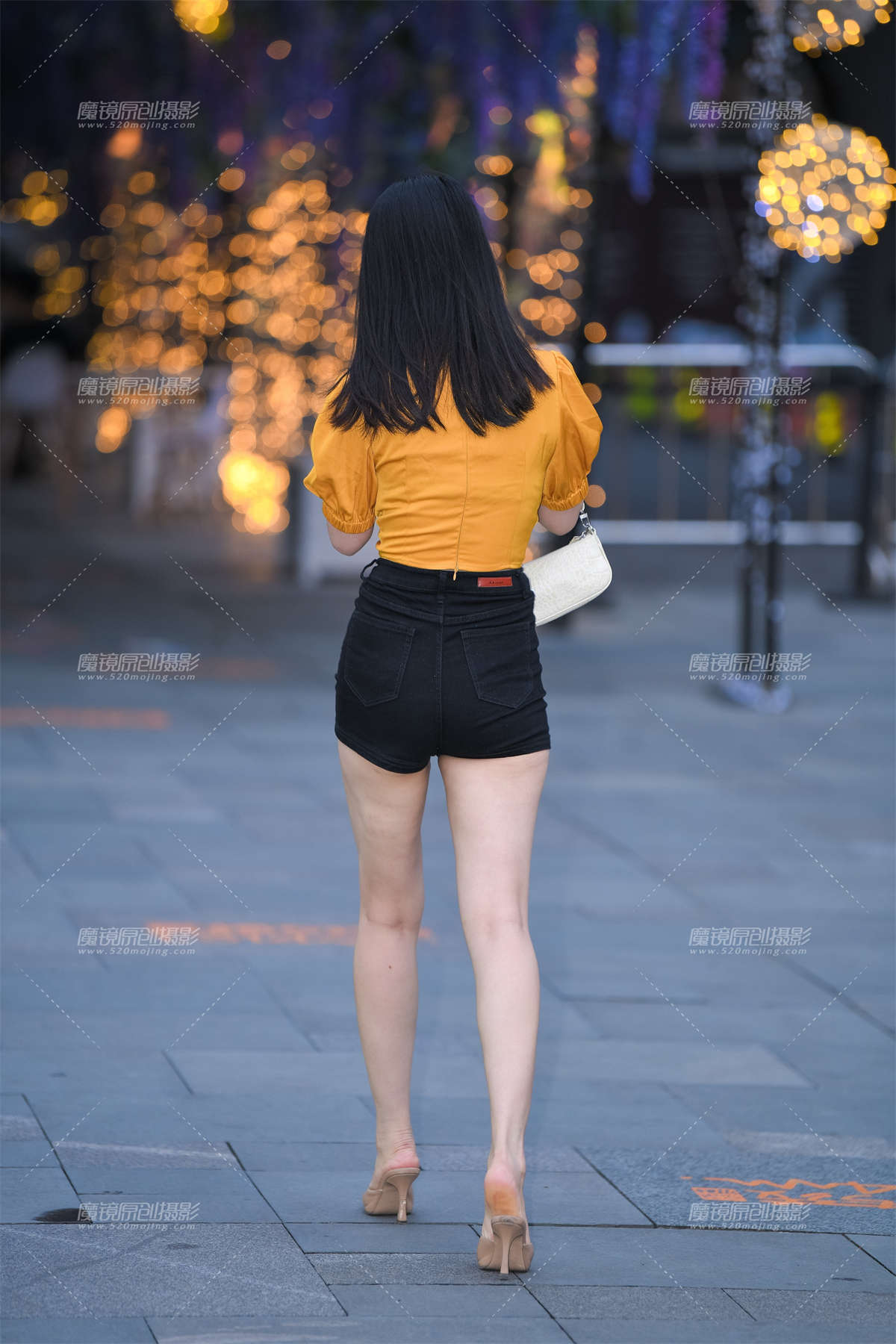 图片[2]-凉拖高跟美女-日更街拍