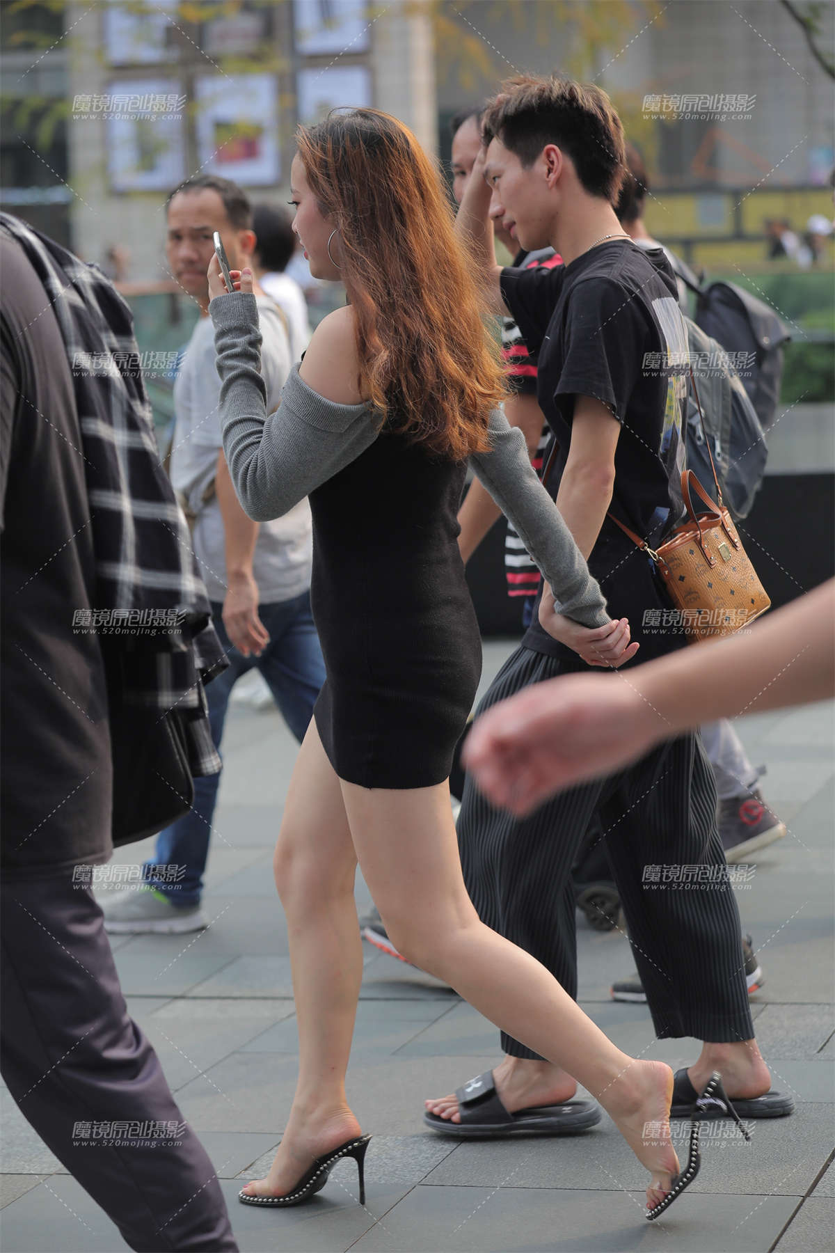 图片[2]-短裙女友-日更街拍
