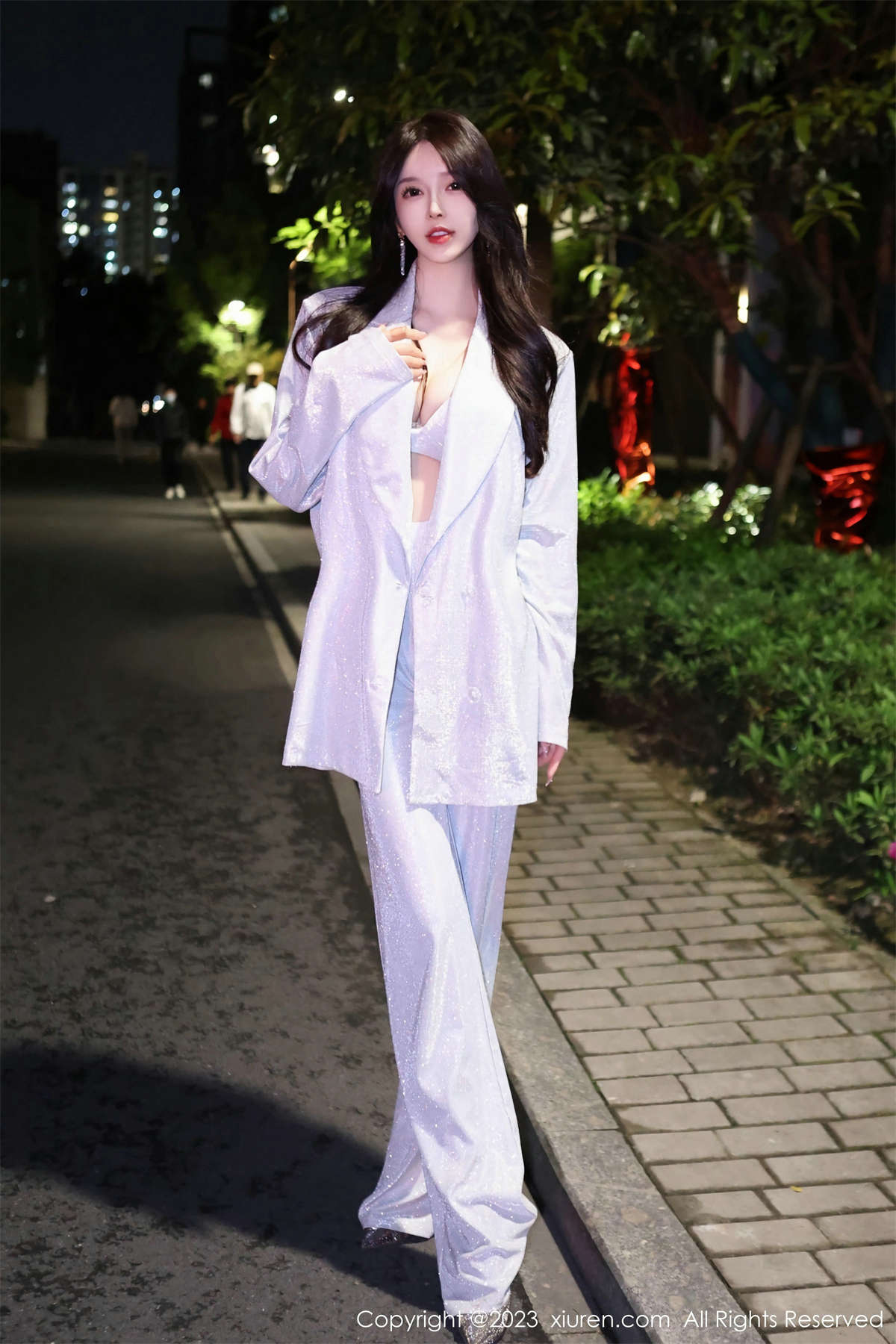 图片[2]-Xiuren秀人网 2023.04.20 No.6605 玉兔miki-日更街拍