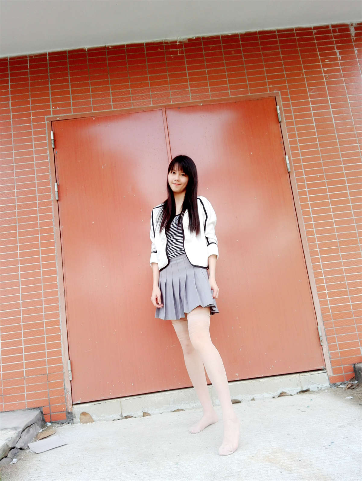 图片[2]-学妹校园寝室短丝系列039期 雨涵-日更街拍