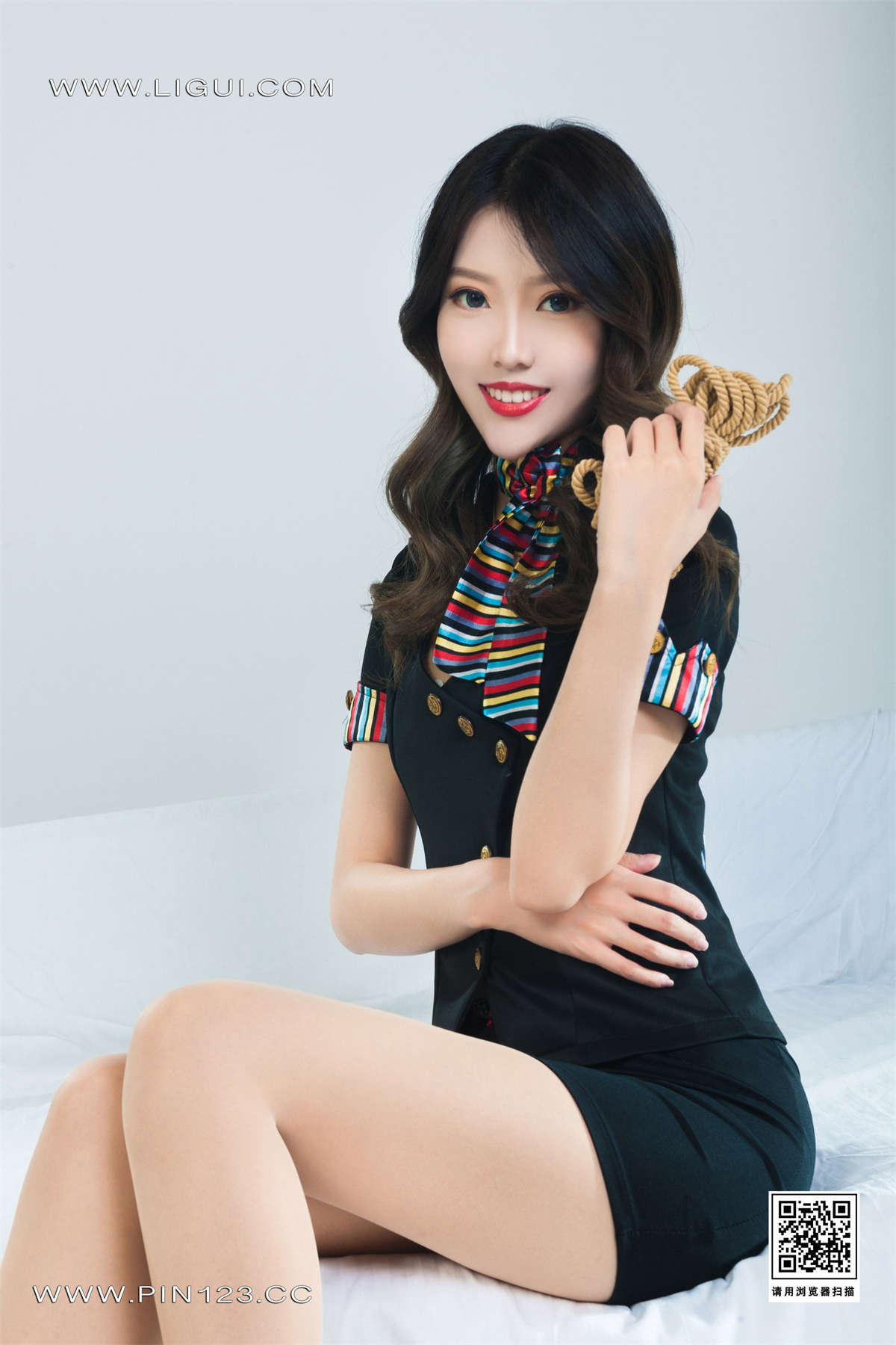 Ligui丽柜 2023.05.18 绳虐空姐 钟情-日更街拍