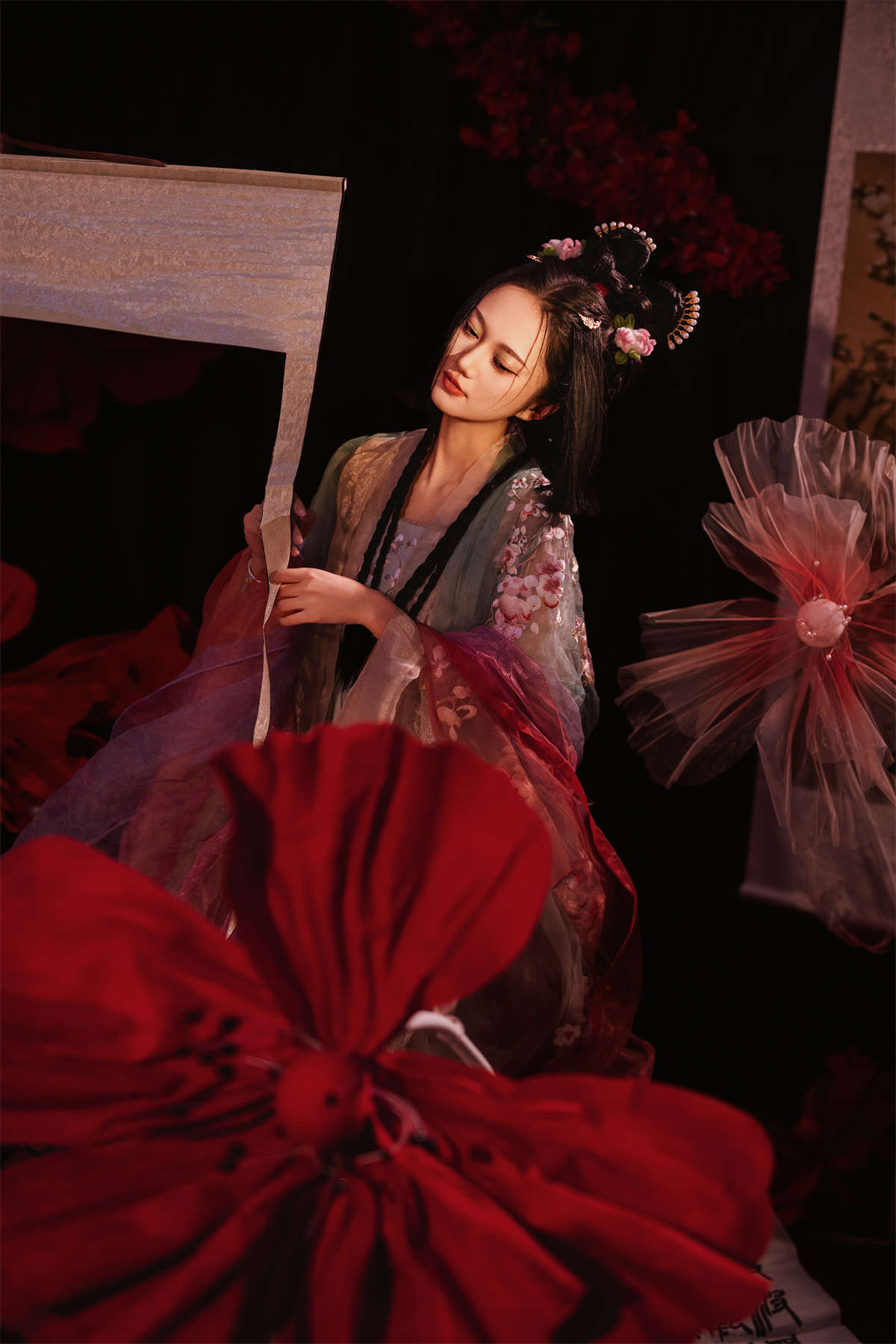 YITUYU艺图语 2024.02.06 画中人 文文插图1