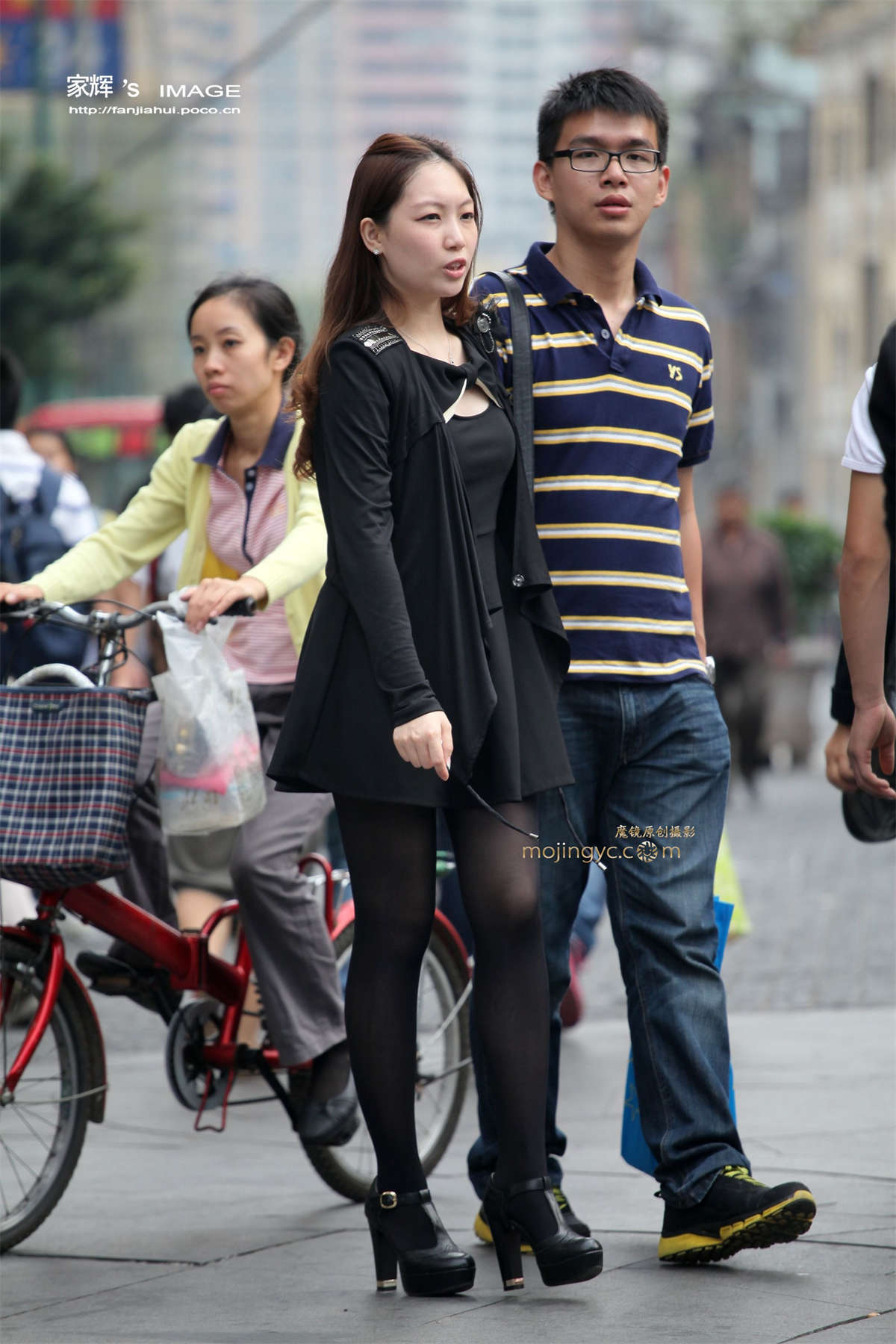 黑丝mm-日更街拍