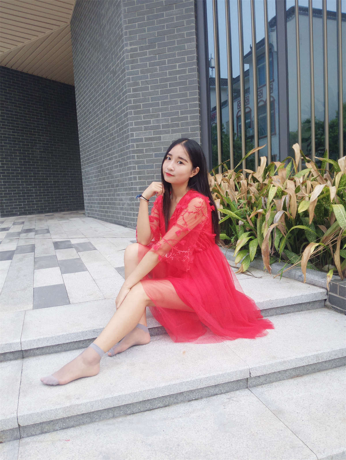 图片[2]-学妹校园寝室短丝系列040期 魏丹-日更街拍