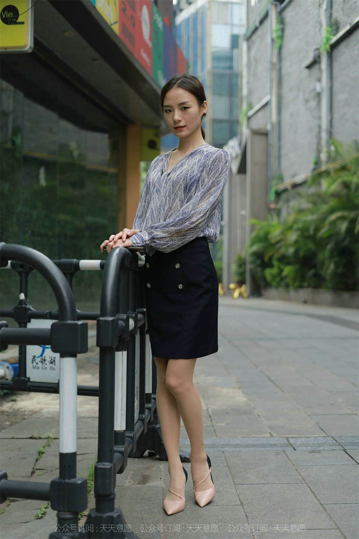 图片[2]-IESS异思趣向 丝享家955期：小六 带你去散步-日更街拍